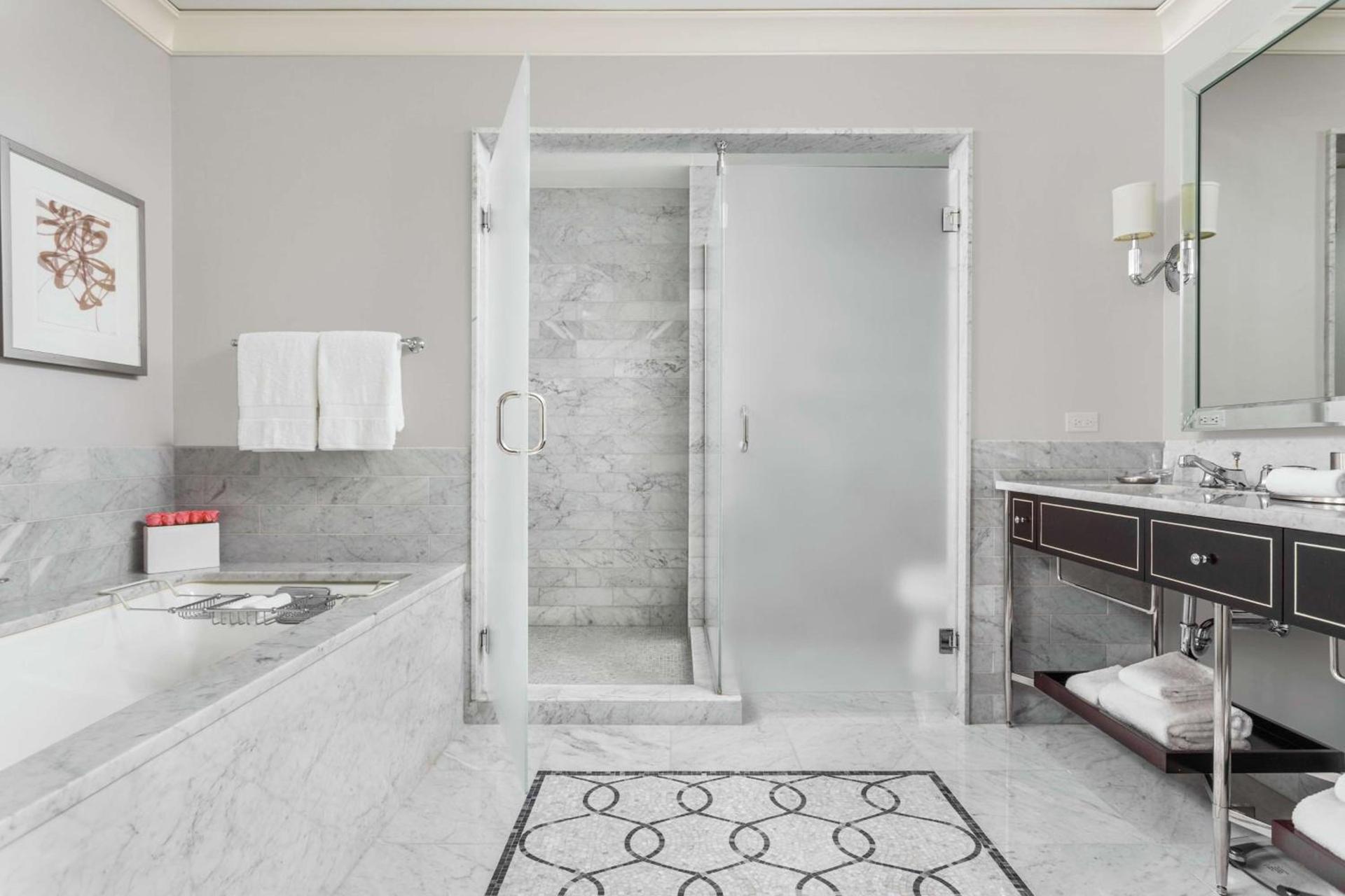Waldorf Astoria Chicago photo 29