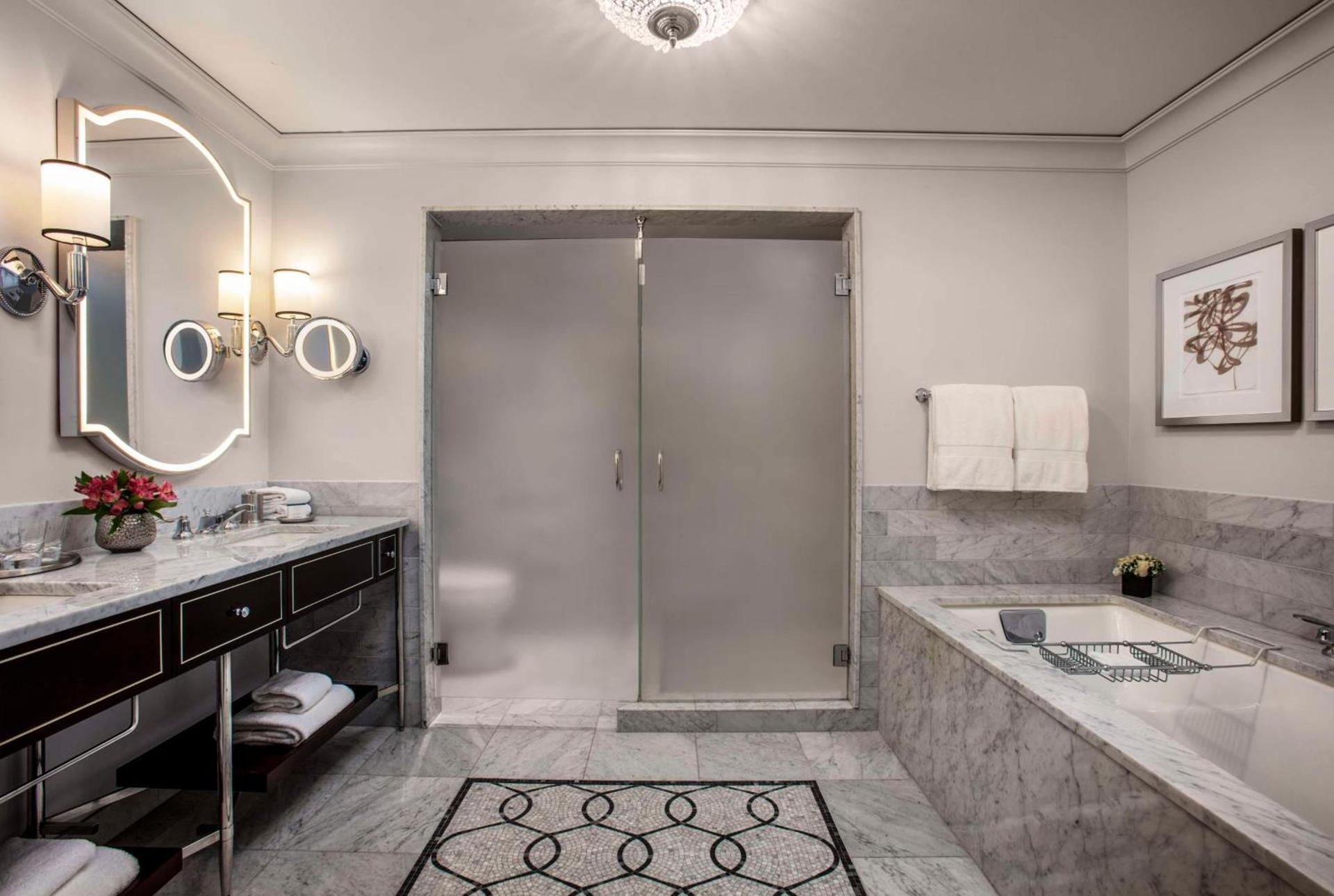 Waldorf Astoria Chicago photo 56