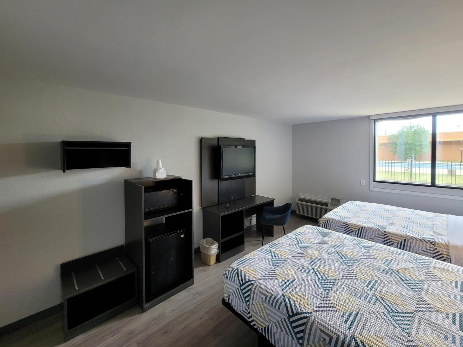 Motel 6 Jackson, TN photo 32