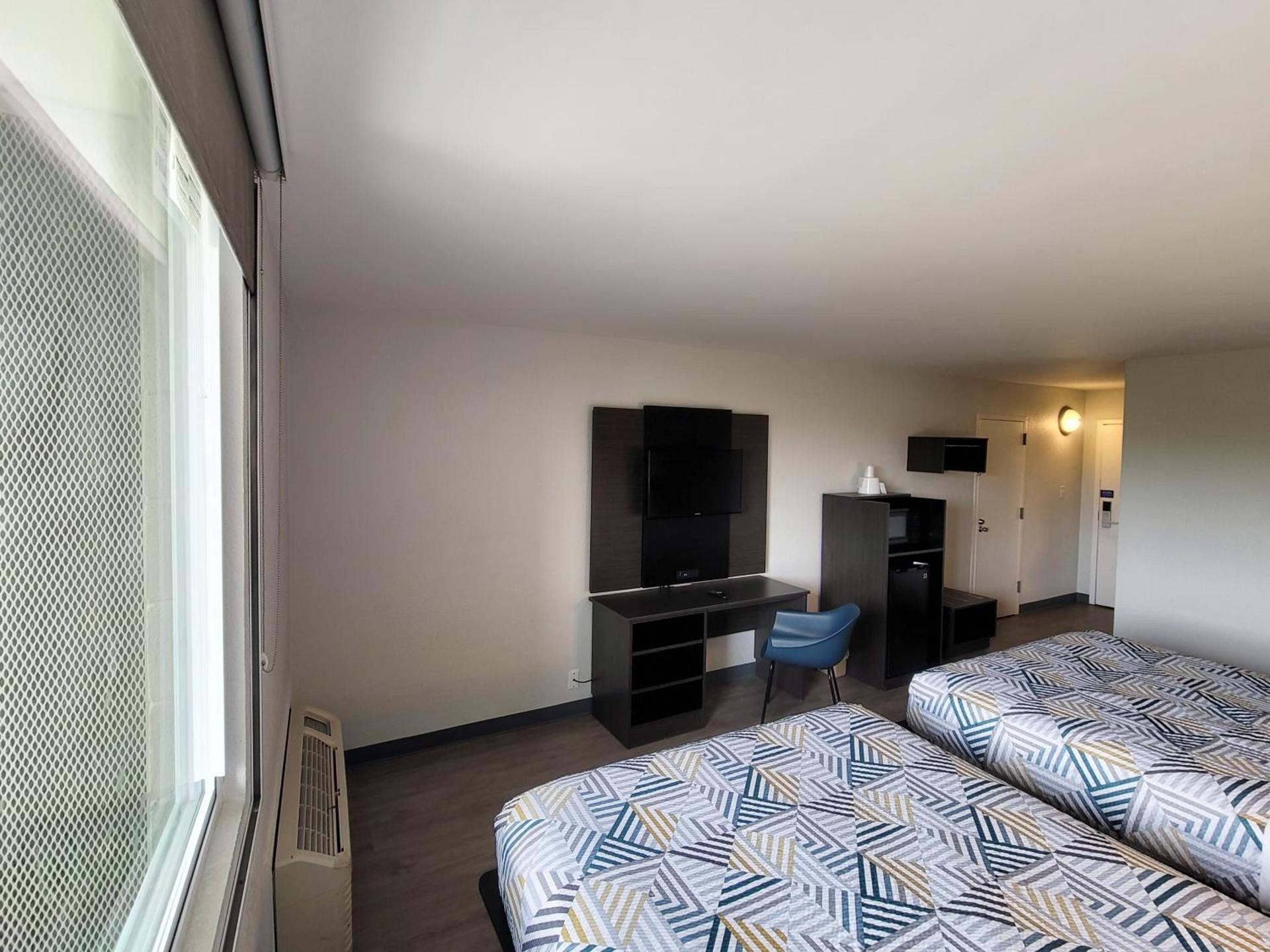 Motel 6 Jackson, TN photo 36