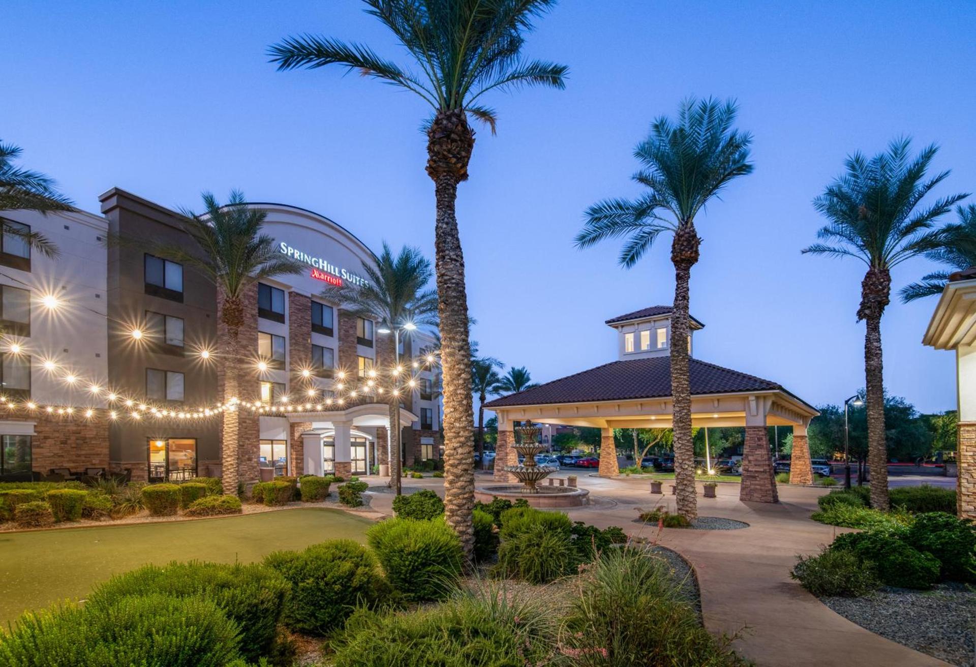 SpringHill Suites Phoenix Glendale Sports & Entertainment District photo 2