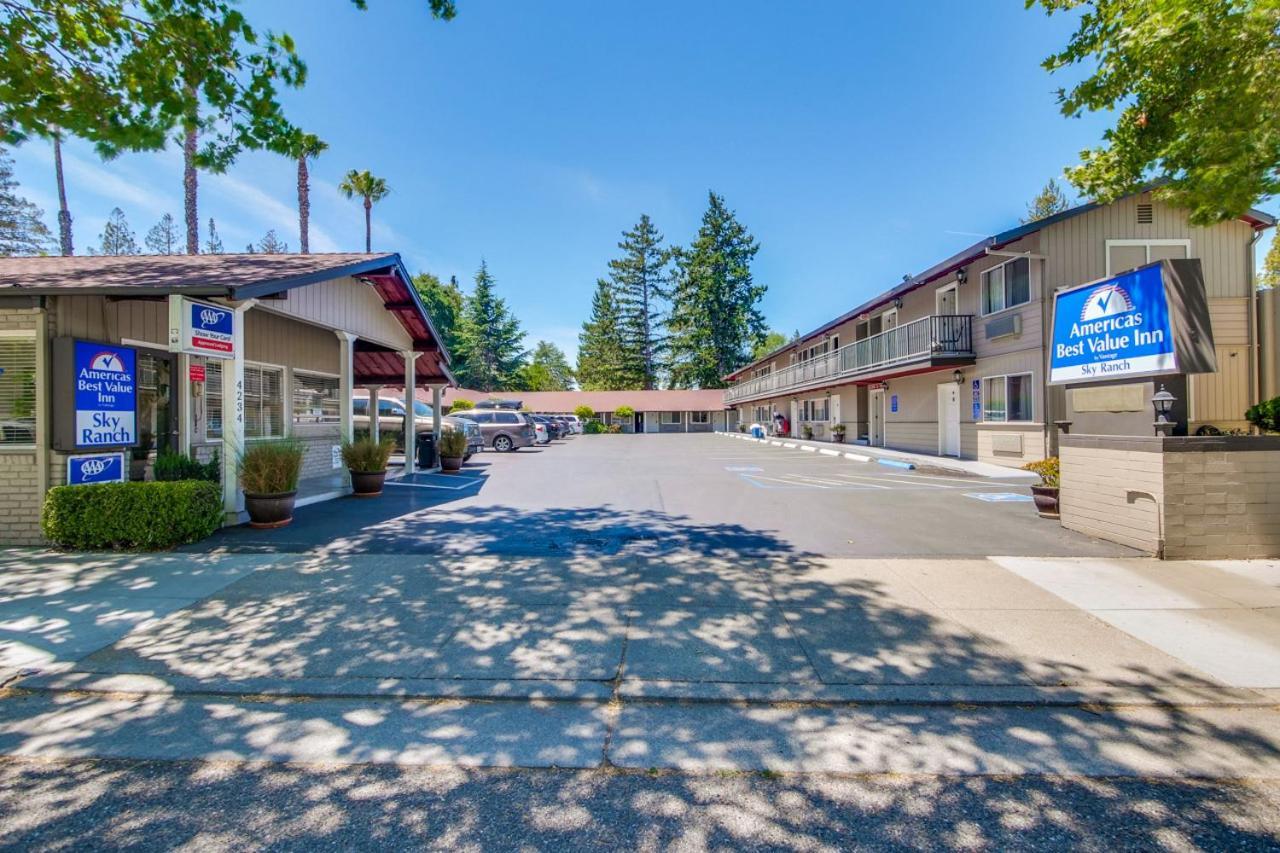 Americas Best Value Inn - Sky Ranch Palo Alto photo 2