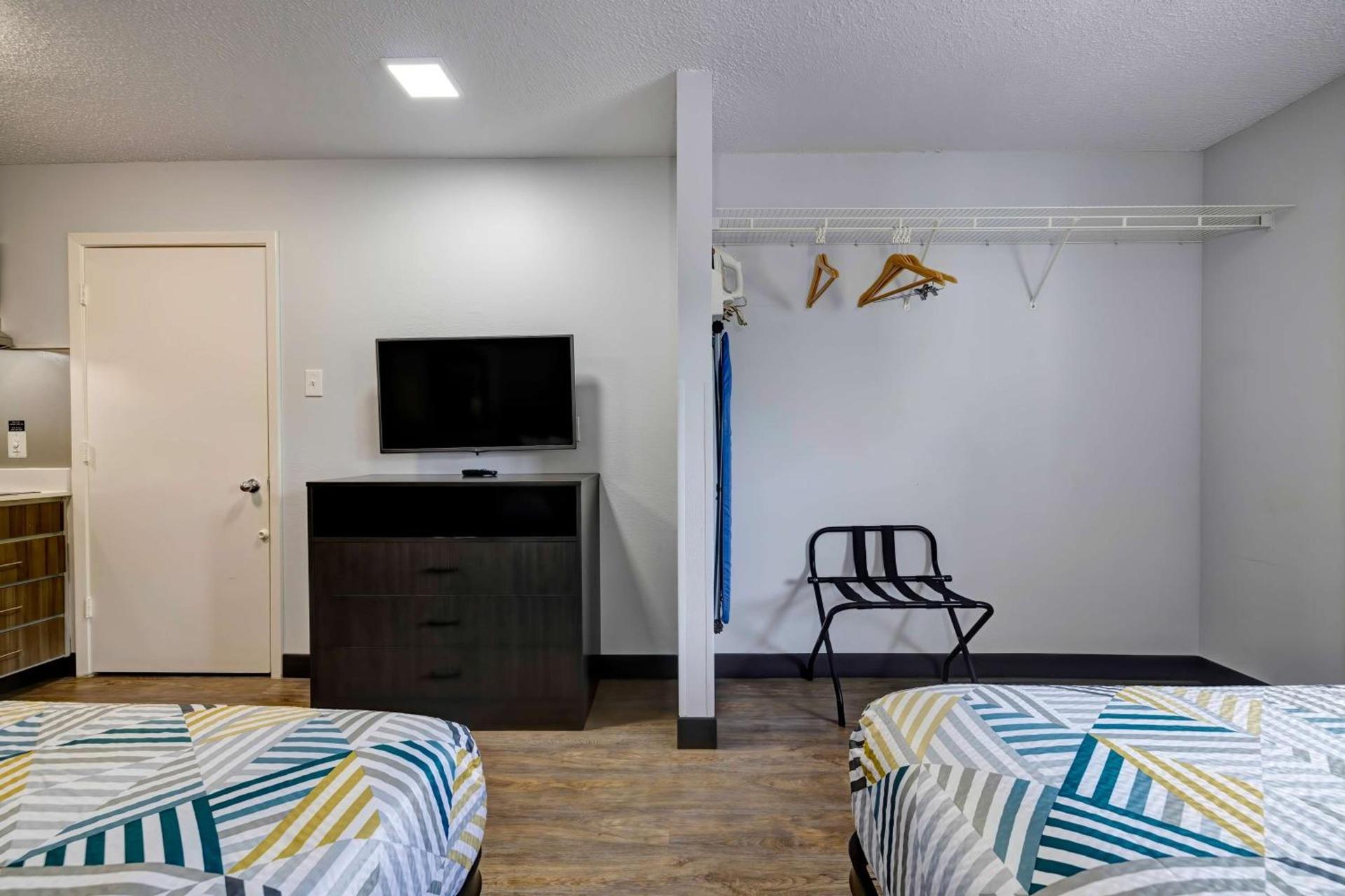 Studio 6-Arlington, TX - South - Dallas photo 25