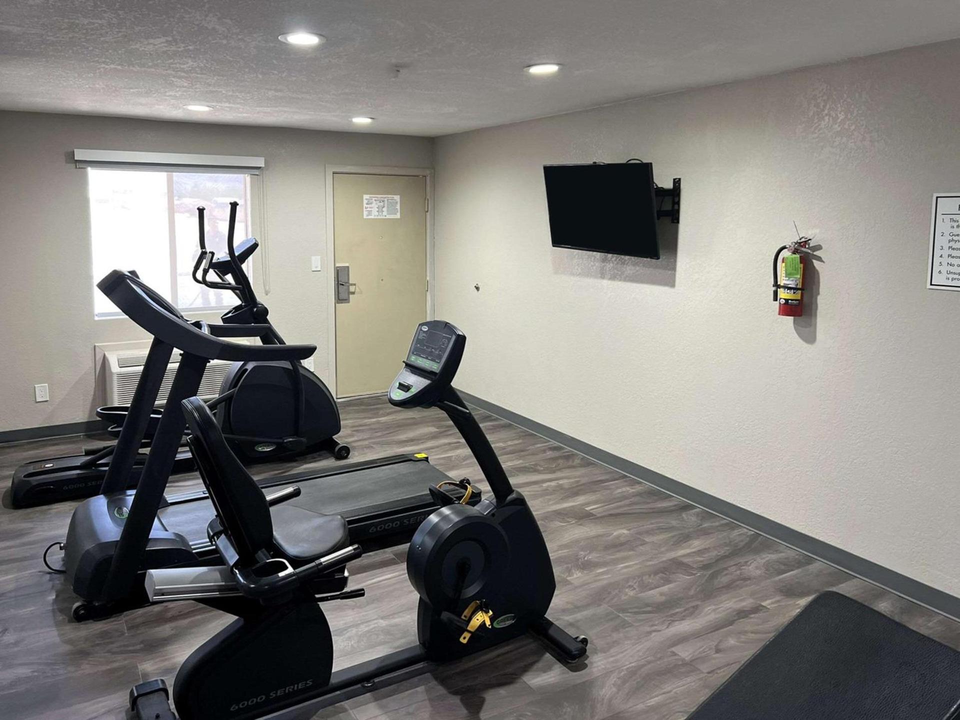 SureStay Plus by Best Western Alamogordo White Sands photo 9
