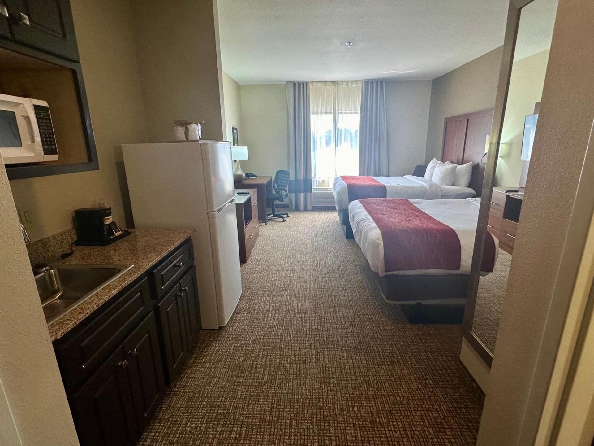 Comfort Inn & Suites Augusta West Near Fort Gordon photo 62