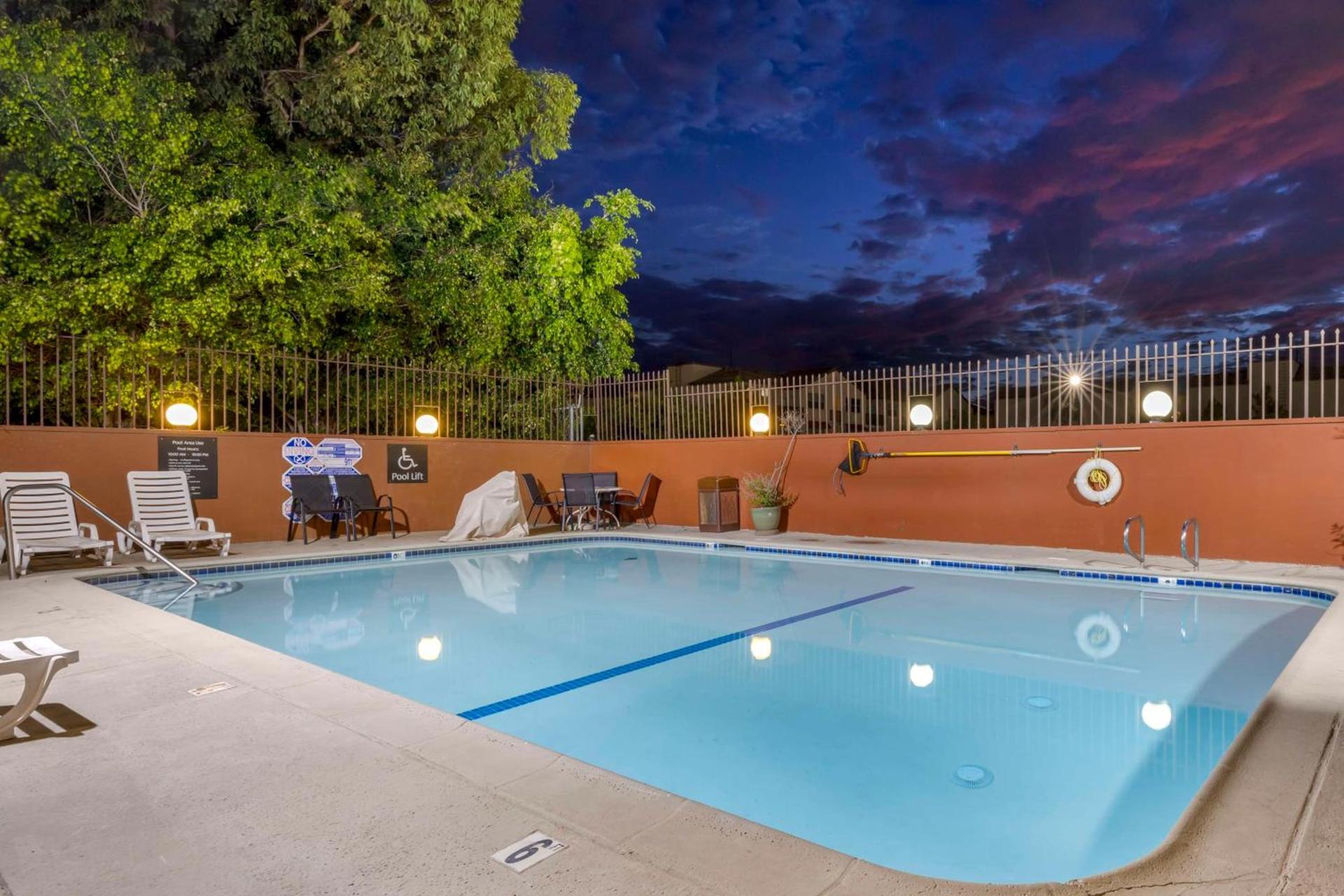 Best Western Los Angeles Worldport Hotel photo 6