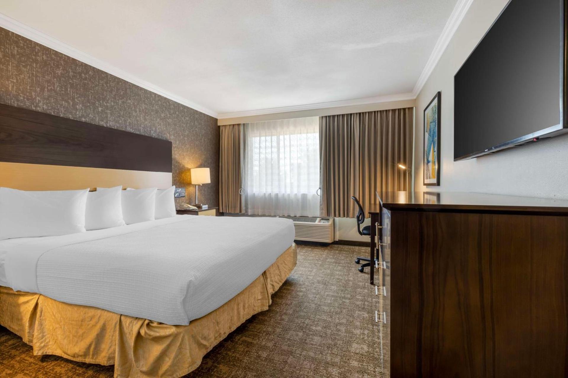 Best Western Los Angeles Worldport Hotel photo 17