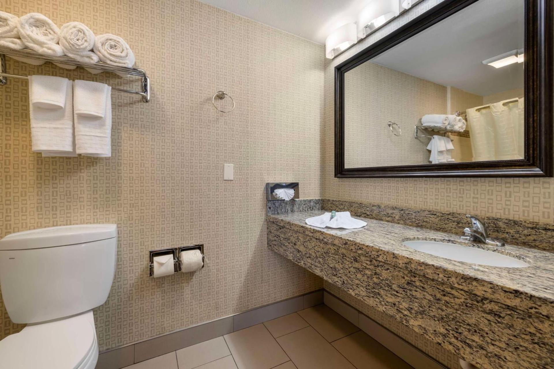 Best Western Los Angeles Worldport Hotel photo 30