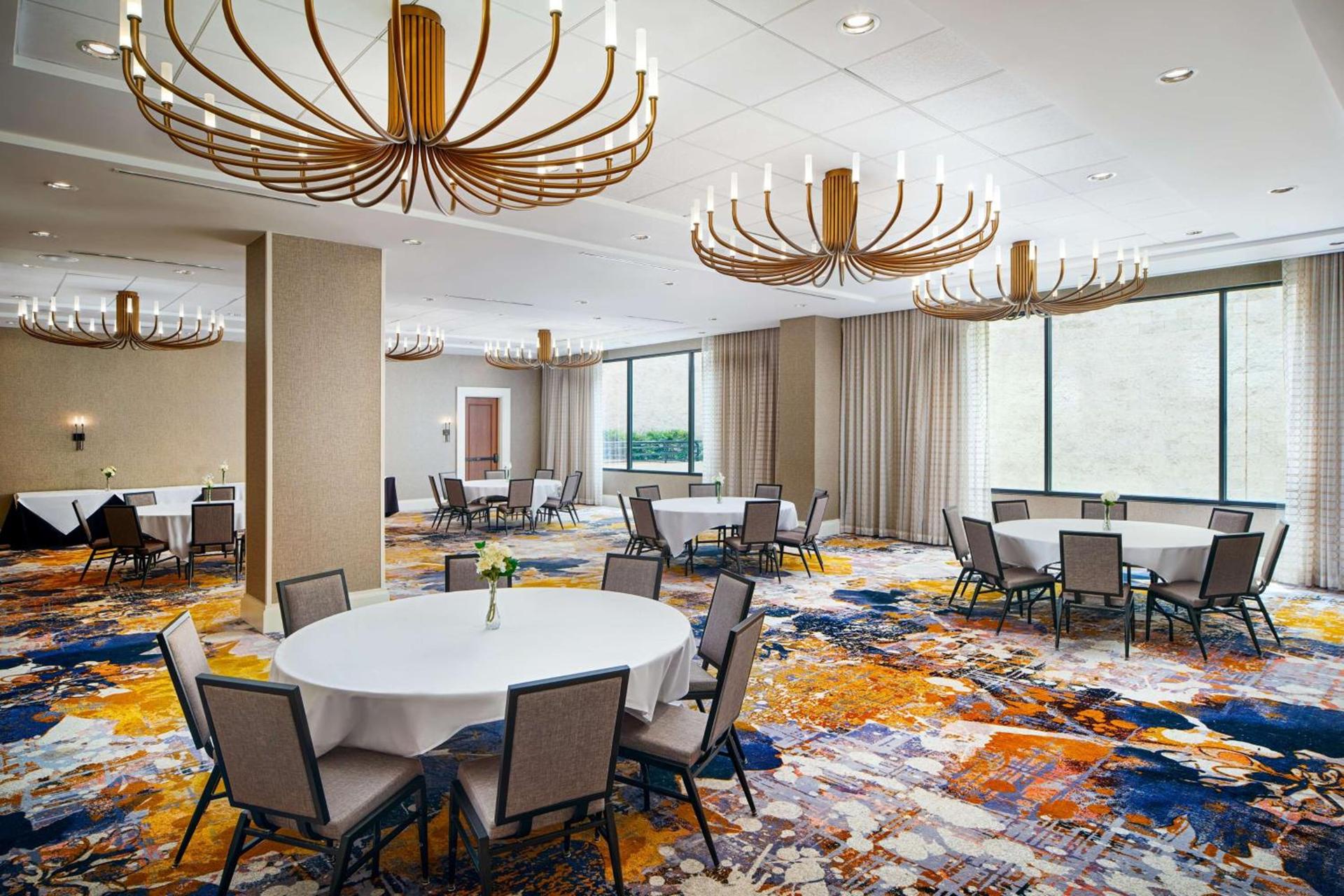 Embassy Suites by Hilton Atlanta Buckhead photo 34