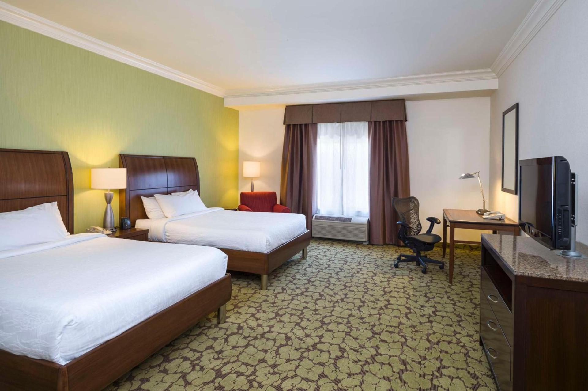 Hilton Garden Inn Edison/Raritan Center photo 30