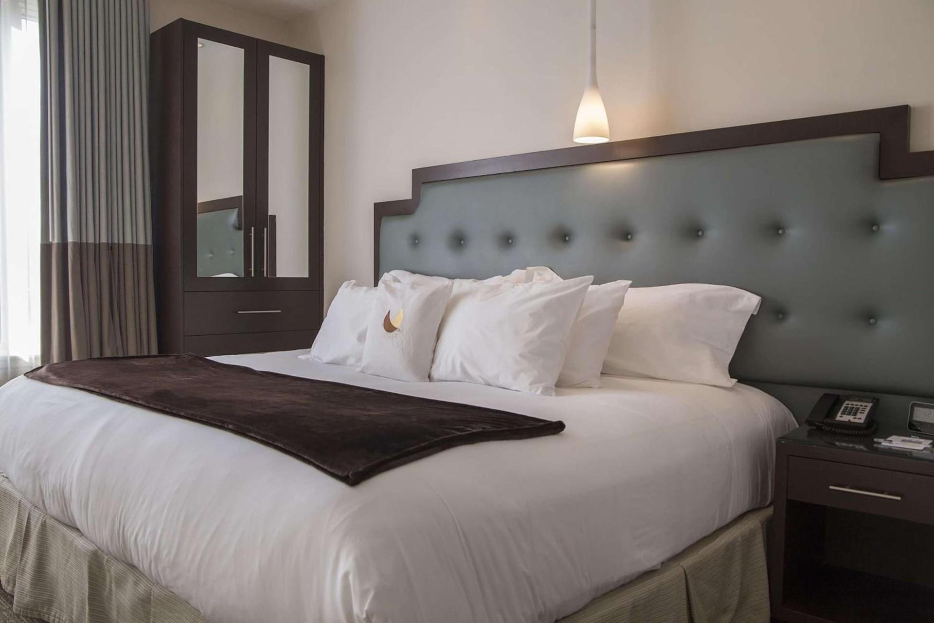 Aura Hotel Brooklyn photo 66
