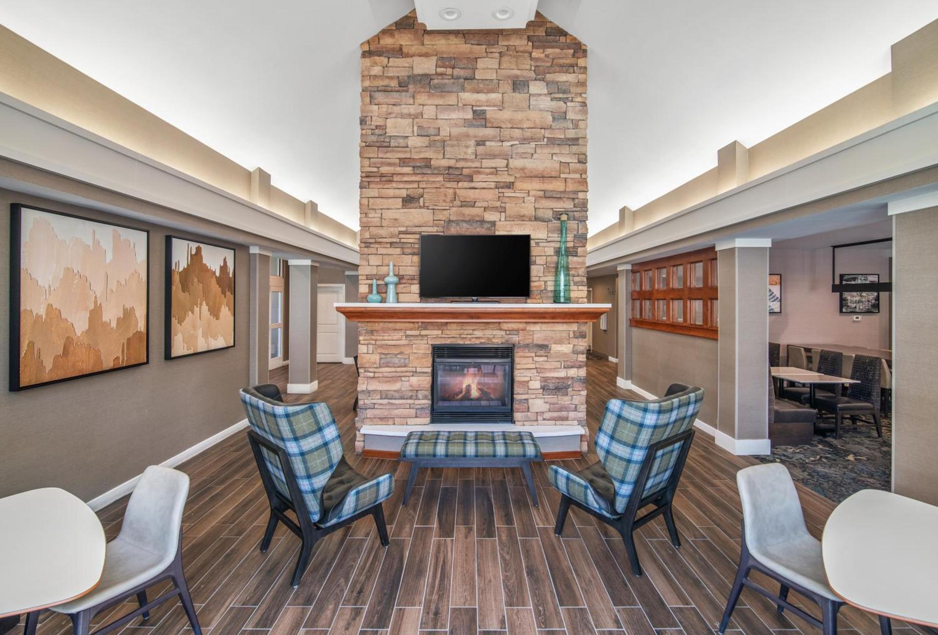 Residence Inn Phoenix Glendale Sports & Entertainment District photo 17