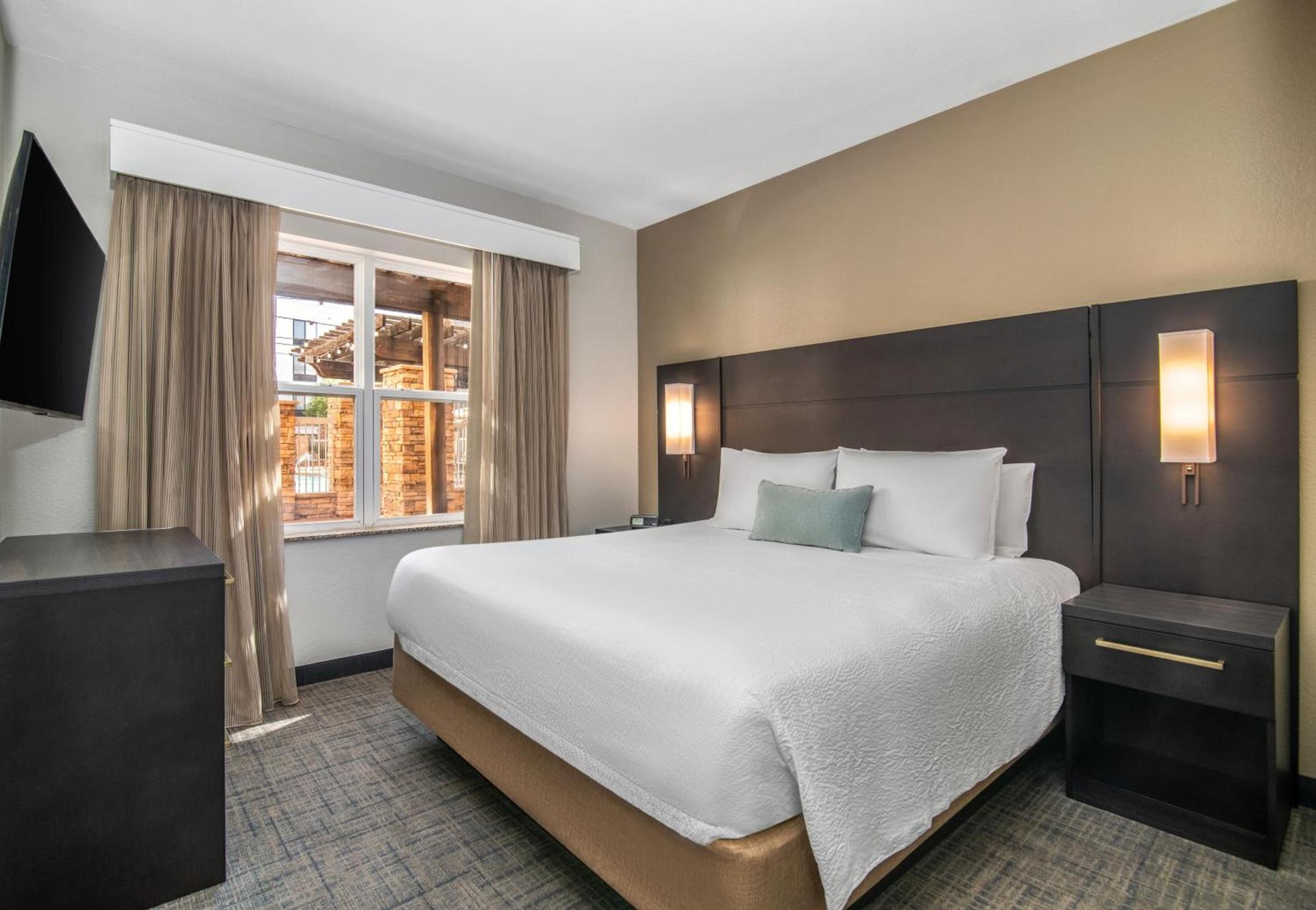 Residence Inn Phoenix Glendale Sports & Entertainment District photo 26