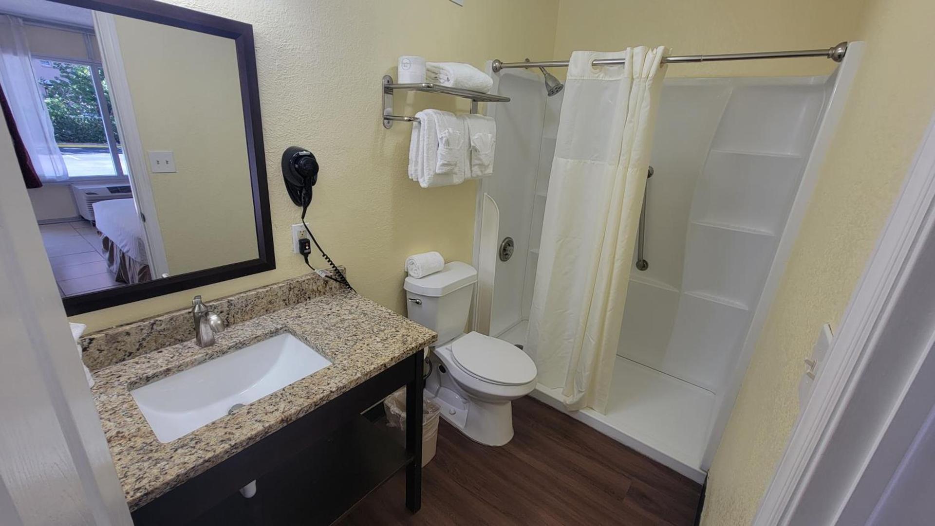 Clearwater Beach Hotel photo 31