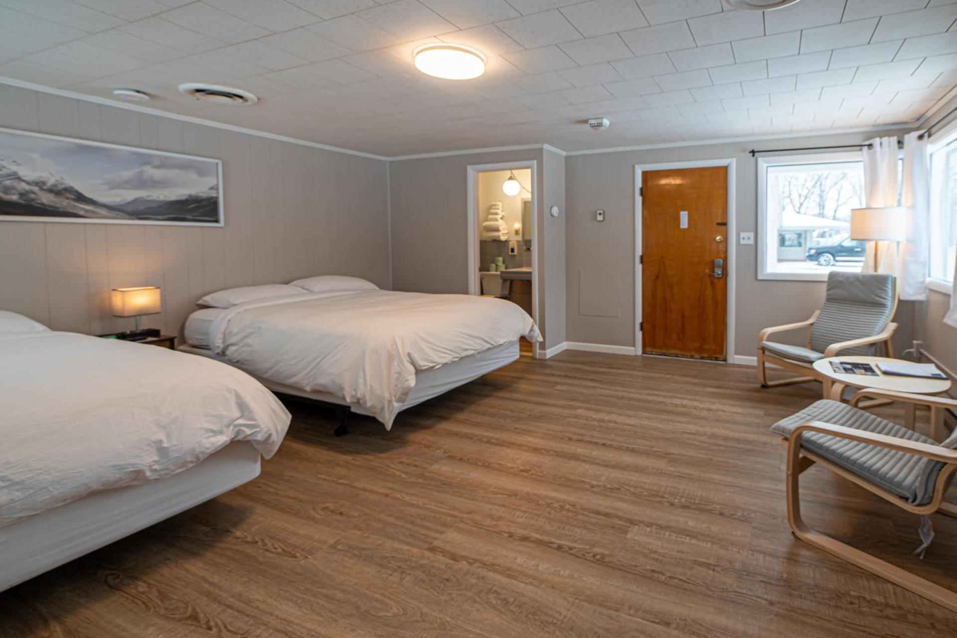 Star Gate Motel photo 36