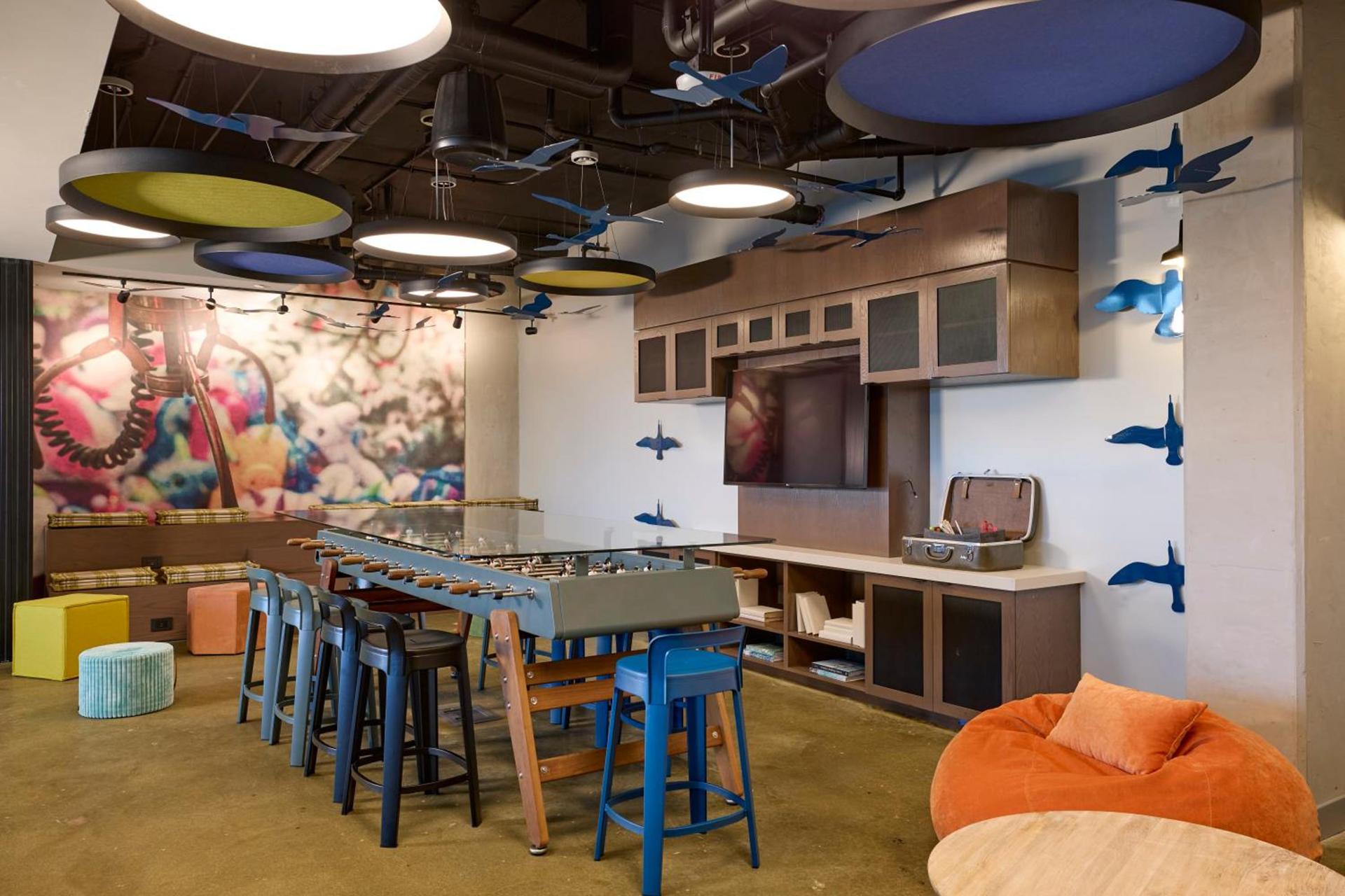 Moxy Virginia Beach Oceanfront photo 18