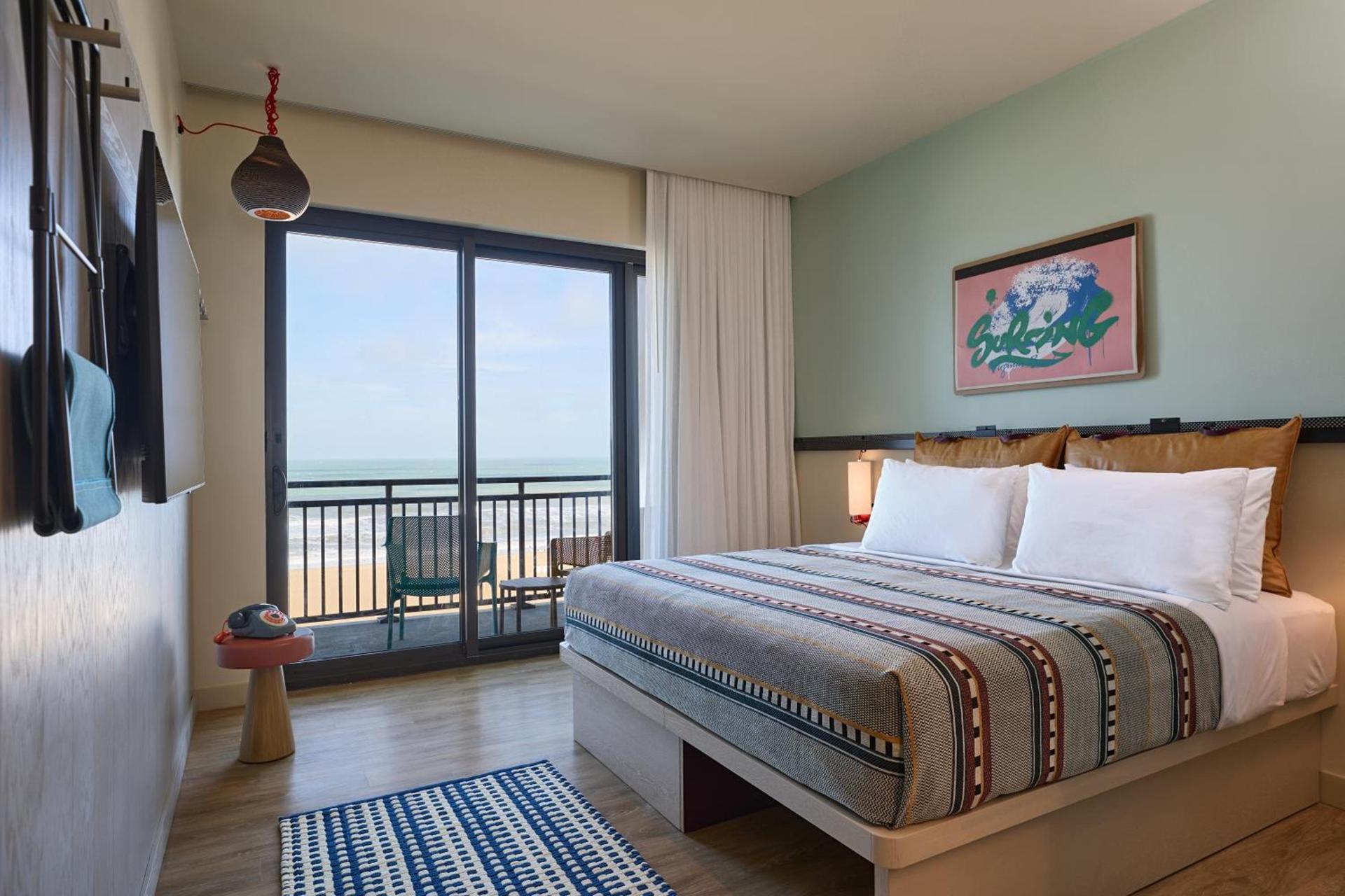 Moxy Virginia Beach Oceanfront photo 26