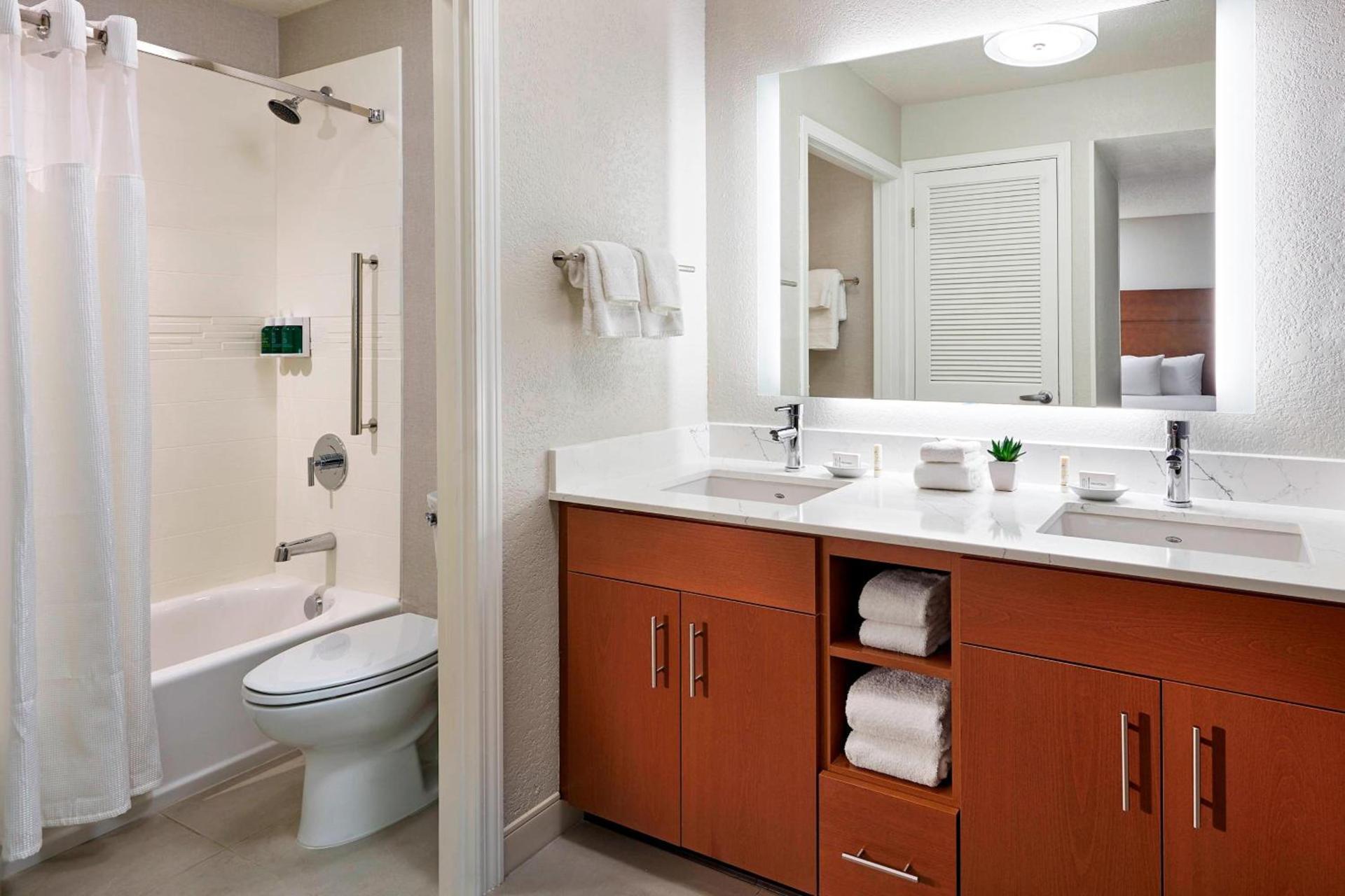 Residence Inn Los Angeles LAX/Manhattan Beach photo 19