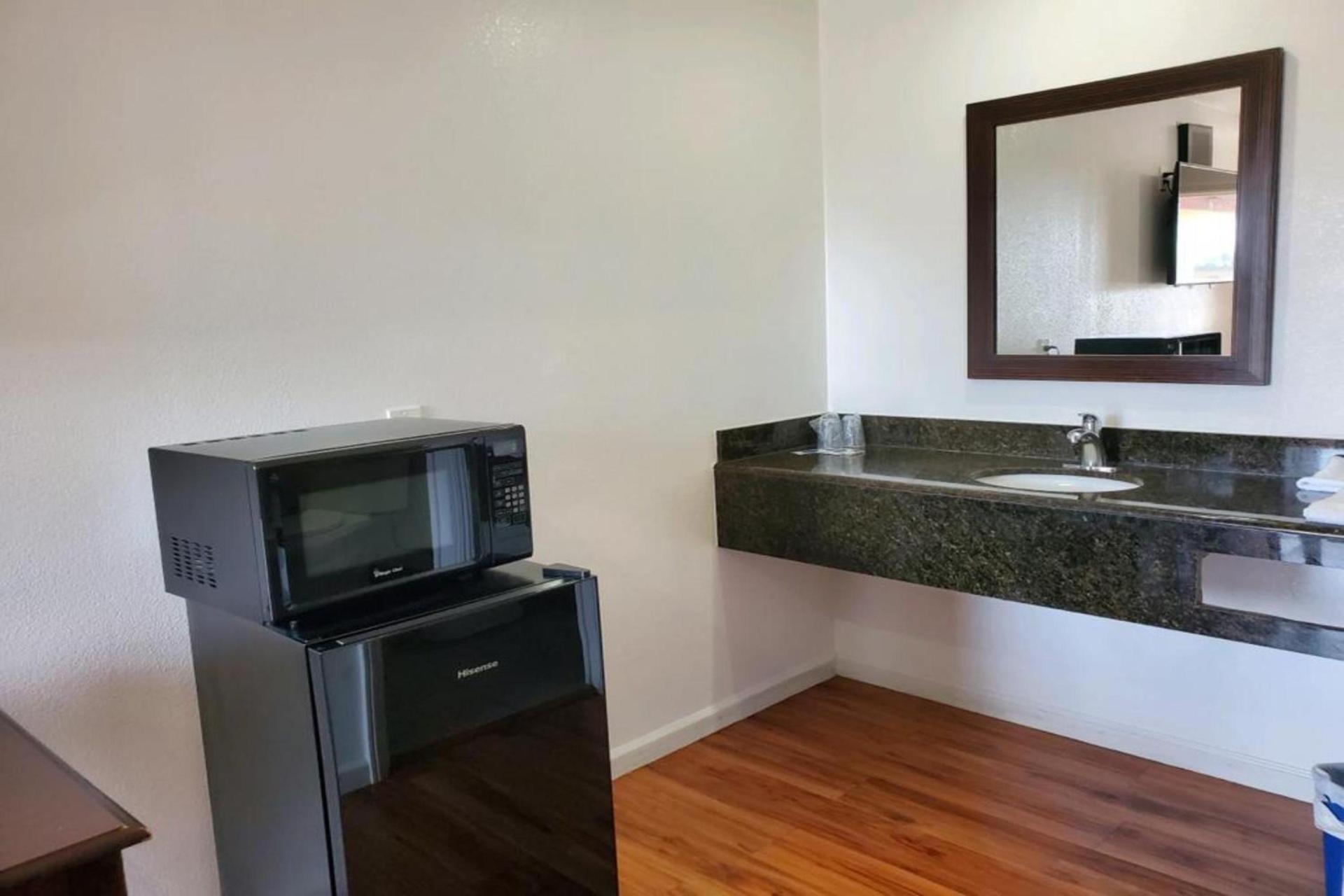 Premier Inn & Suites -Listing Partner photo 2