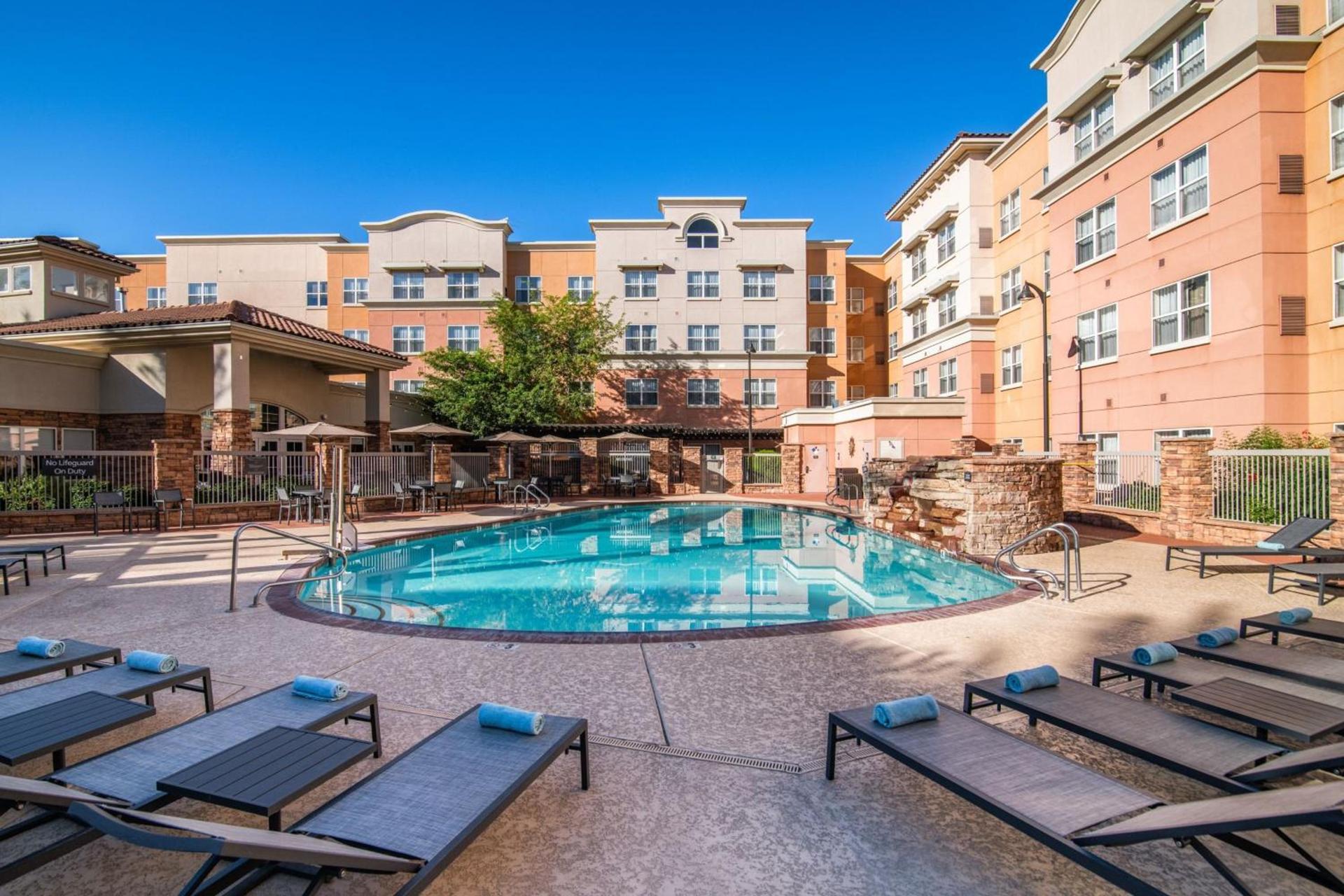 SpringHill Suites Phoenix Glendale Sports & Entertainment District photo 46