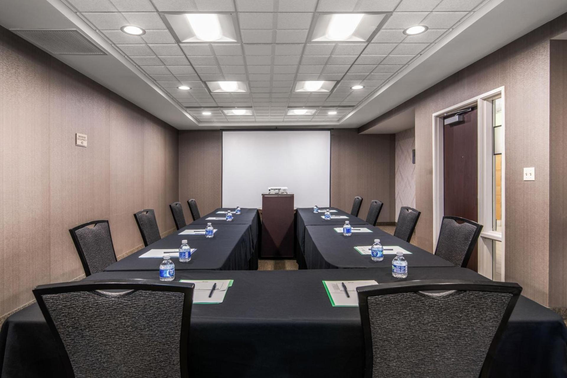 SpringHill Suites Phoenix Glendale Sports & Entertainment District photo 51