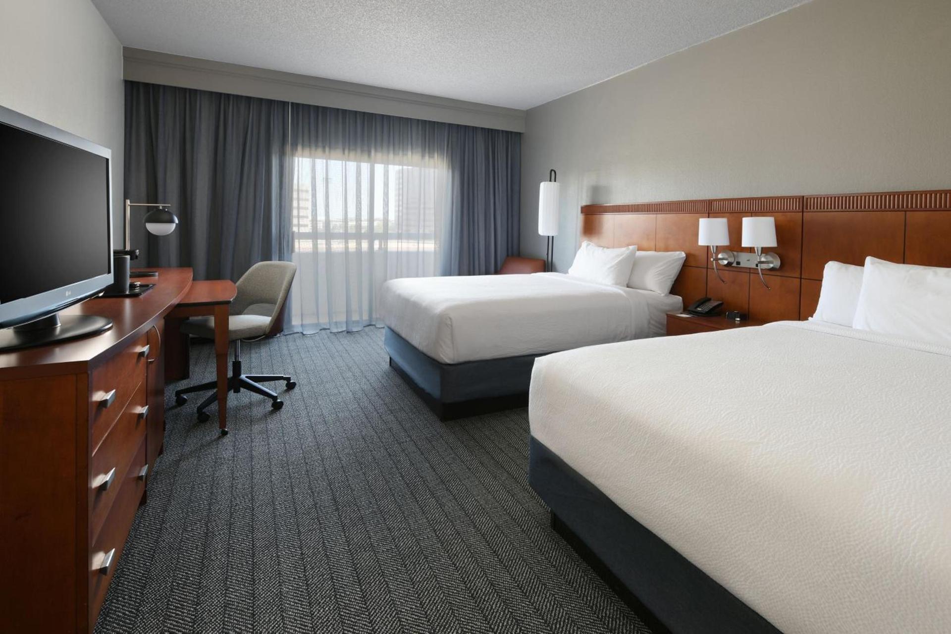 Courtyard Dallas Las Colinas photo 35
