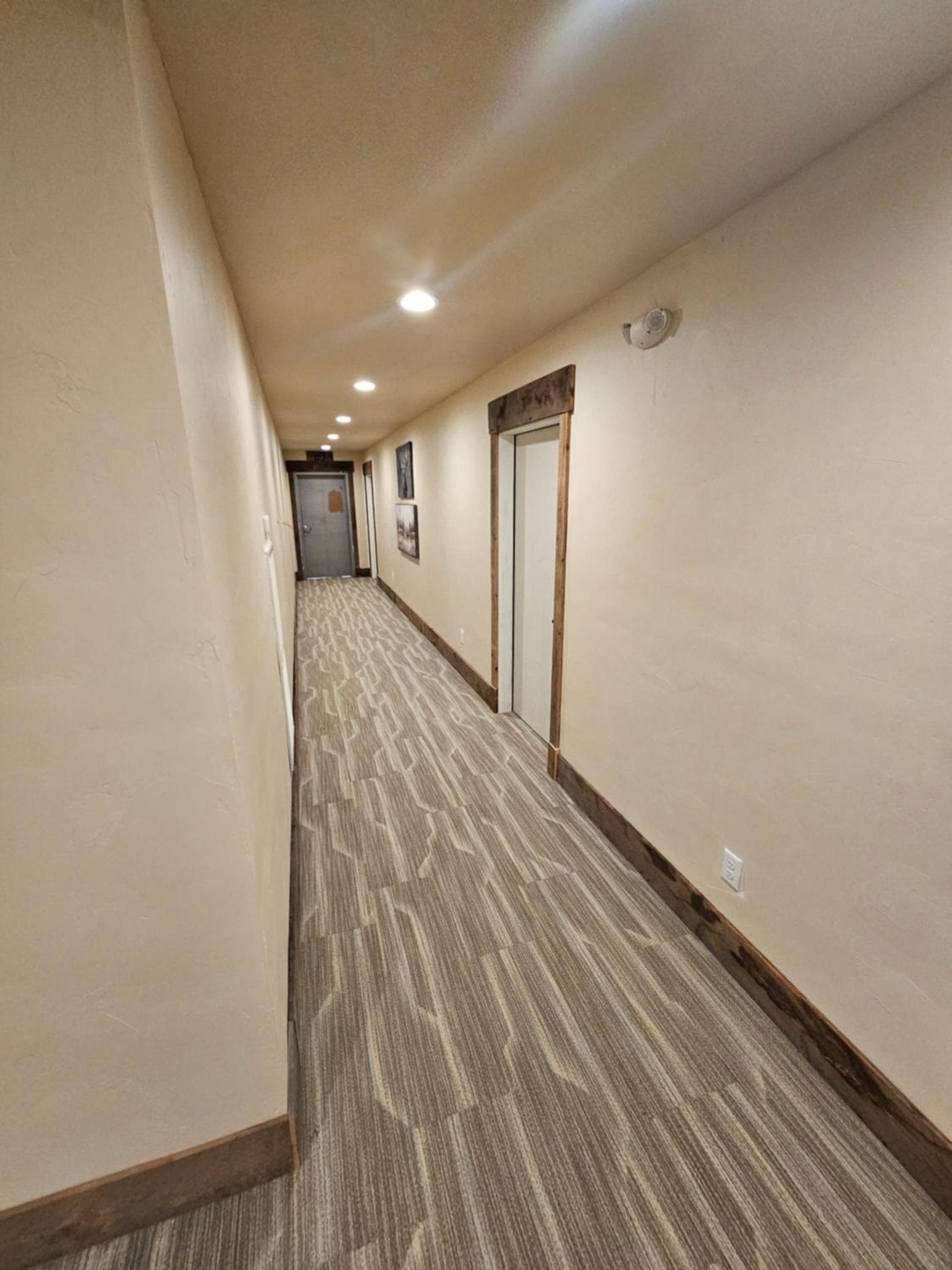 Eaglescape Suites and Event Center photo 14