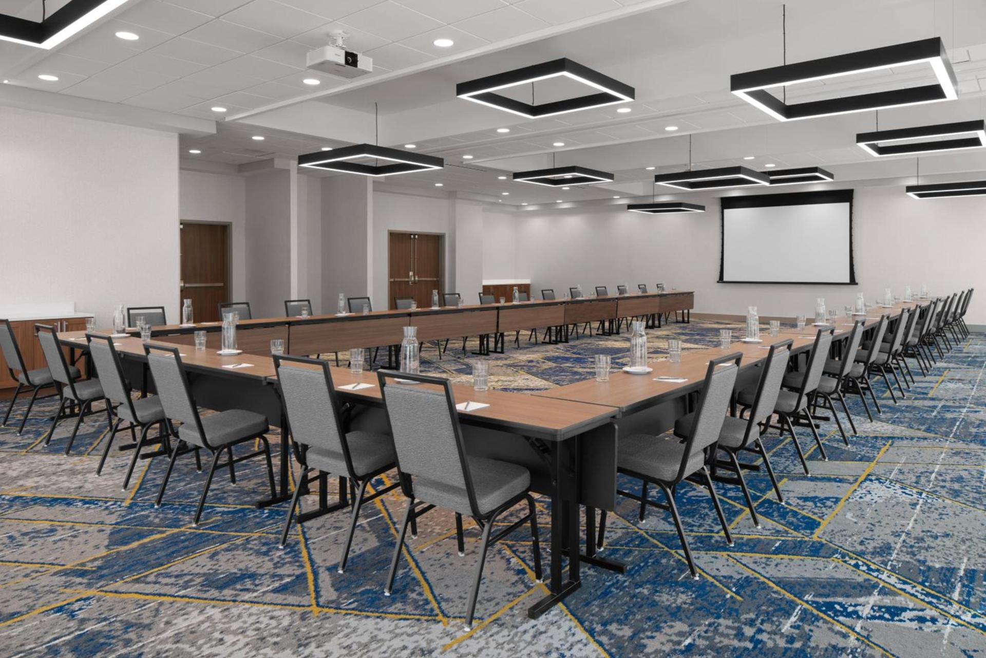 Homewood Suites By Hilton Charlotte Uptown First Ward photo 59