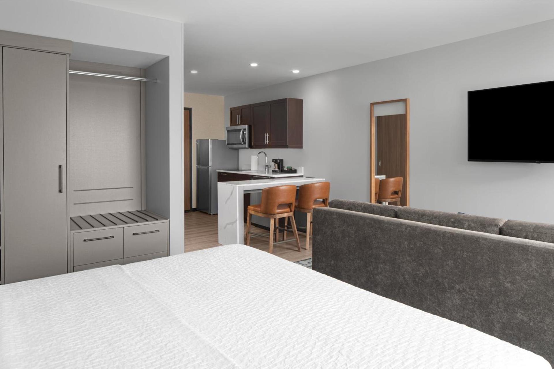 Homewood Suites By Hilton Charlotte Uptown First Ward photo 50