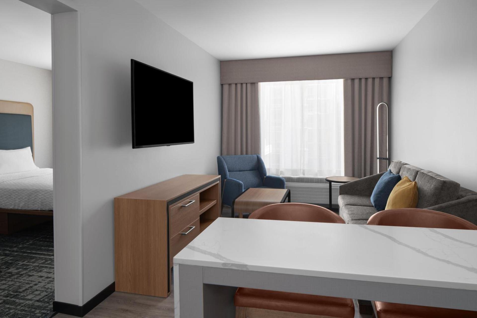 Homewood Suites By Hilton Charlotte Uptown First Ward photo 92
