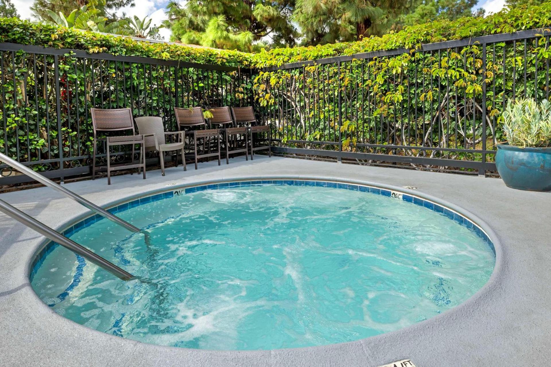 Best Western Courtesy Hotel - Anaheim Resort Amusement Park photo 10