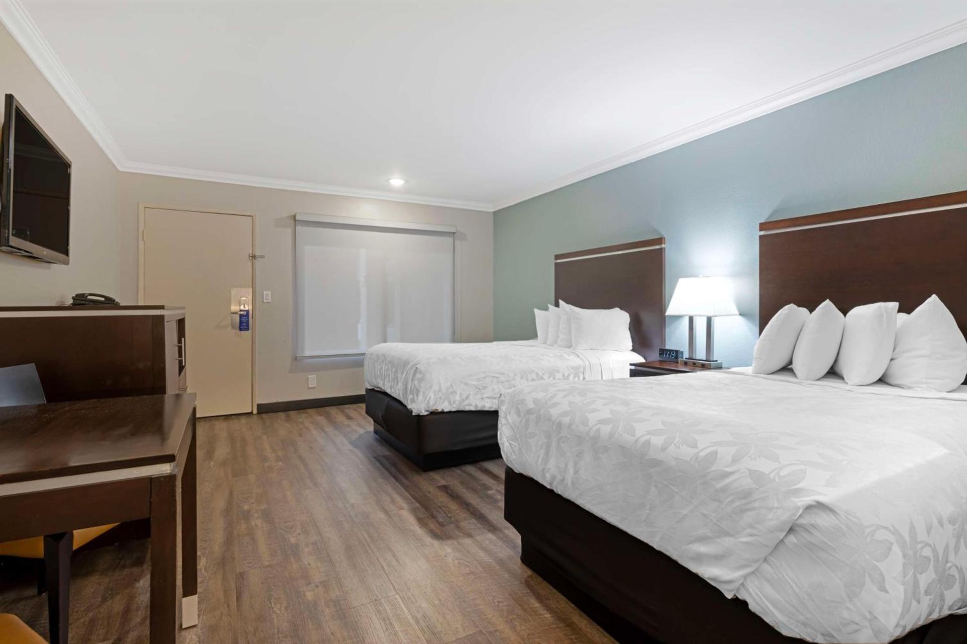 Best Western Courtesy Hotel - Anaheim Resort Amusement Park photo 6