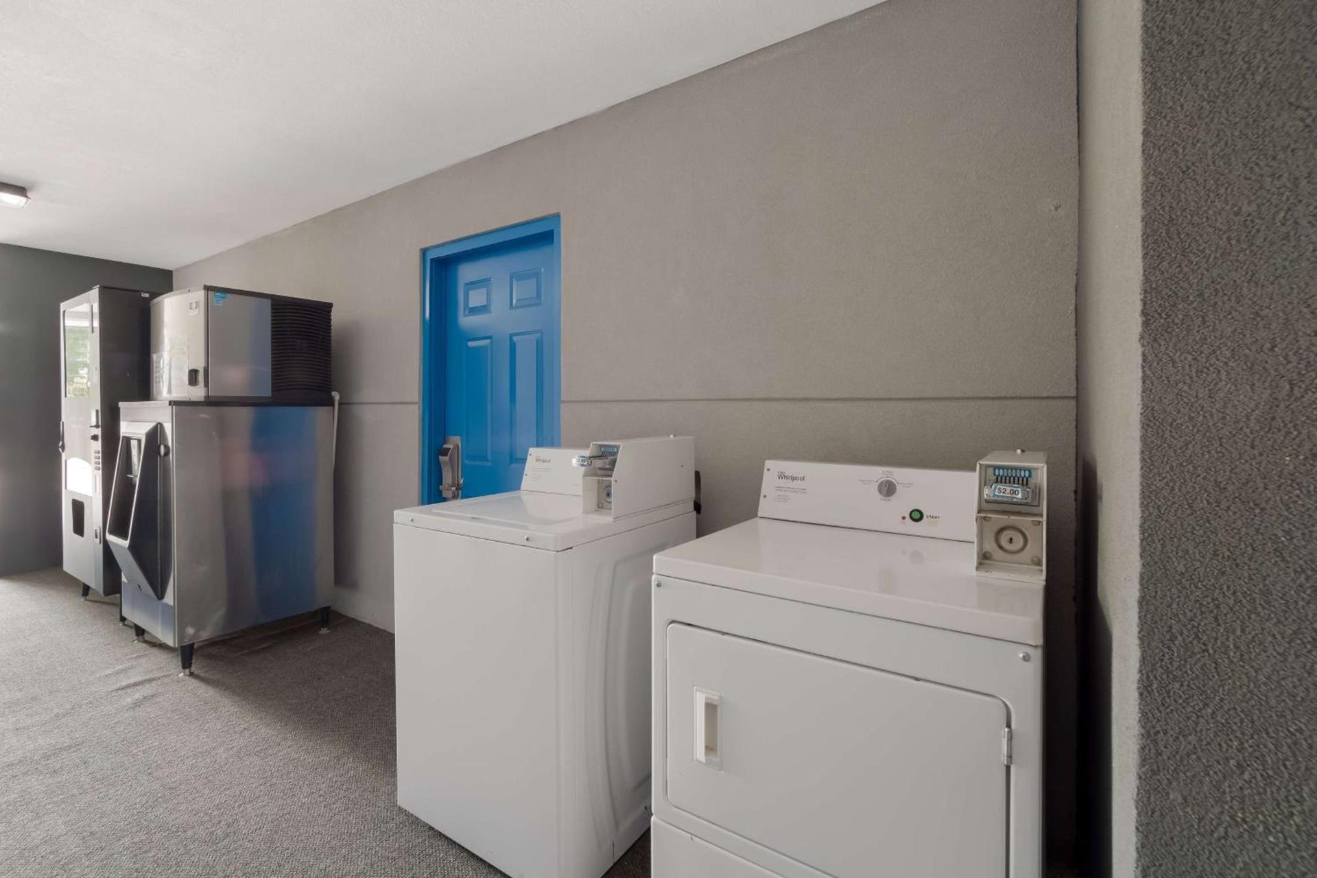 SureStay Hotel by Best Western Manning photo 7