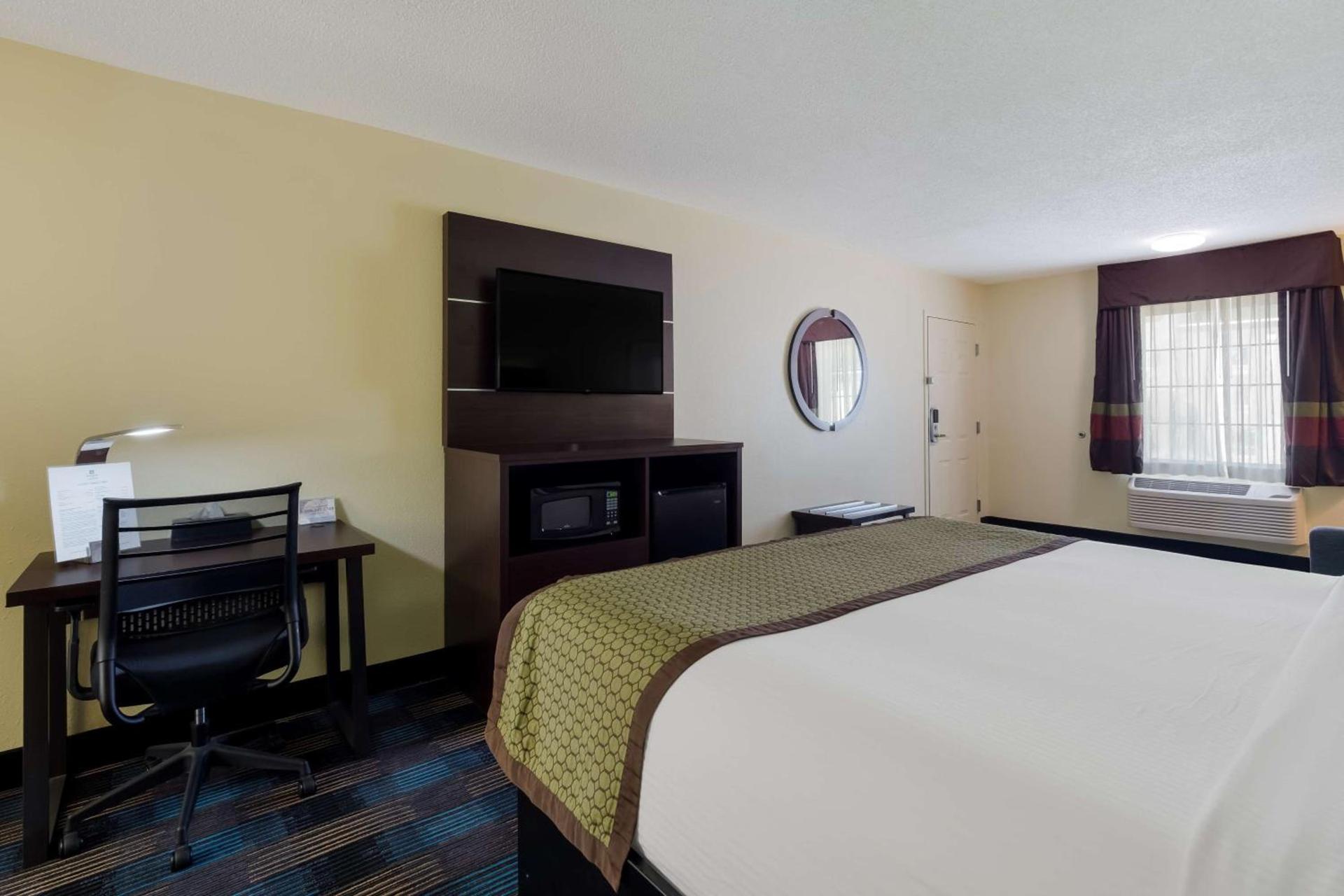 SureStay Hotel by Best Western Manning photo 16