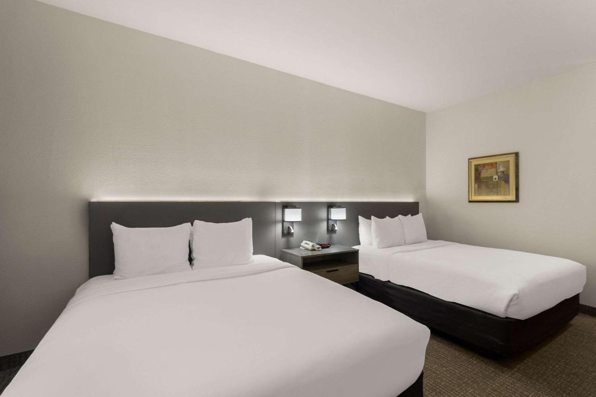 Comfort Inn & Suites Austin North Loop photo 7