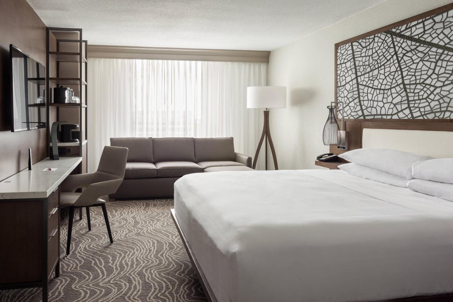 Marriott Orlando Airport Lakeside photo 11