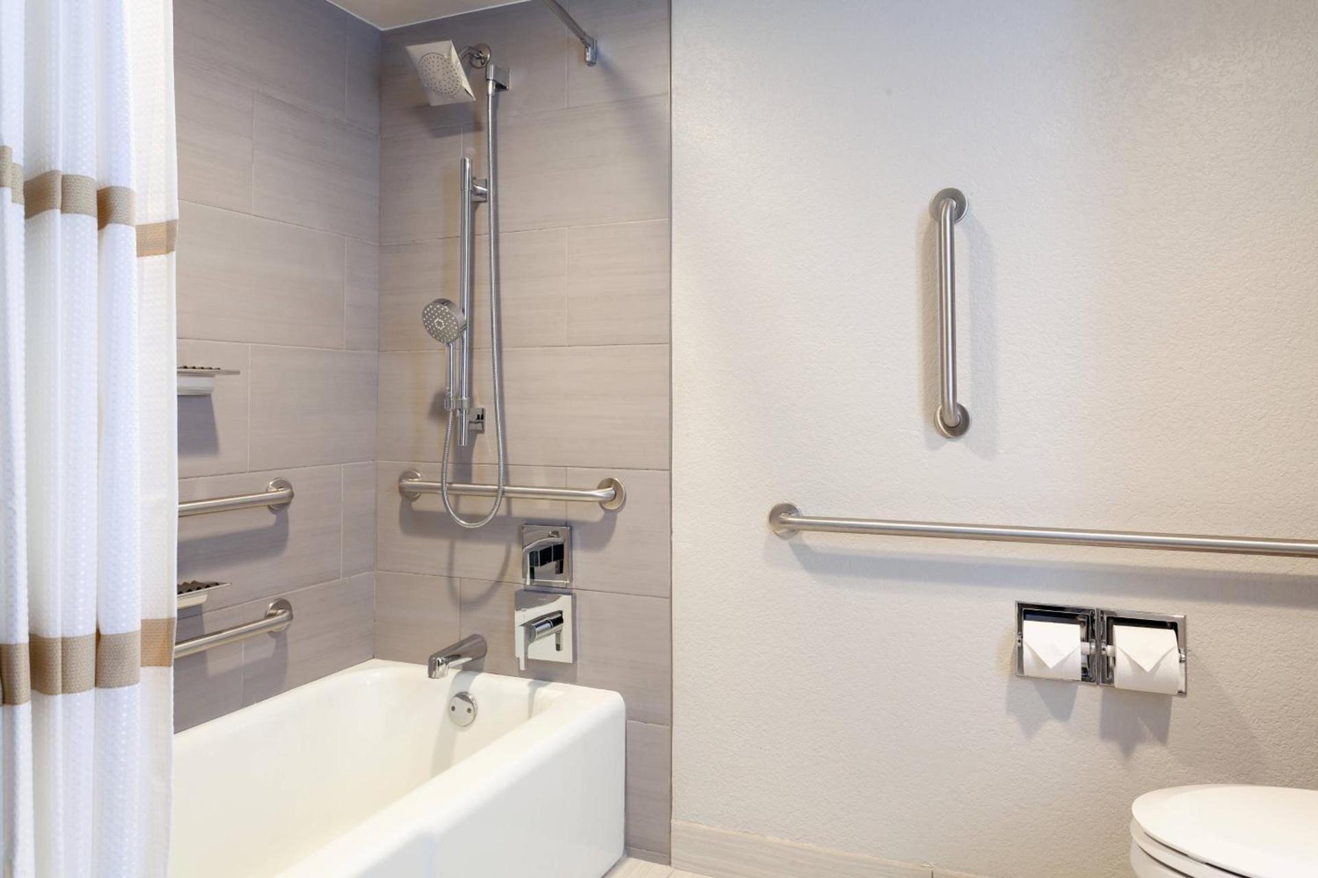 Marriott Orlando Airport Lakeside photo 19