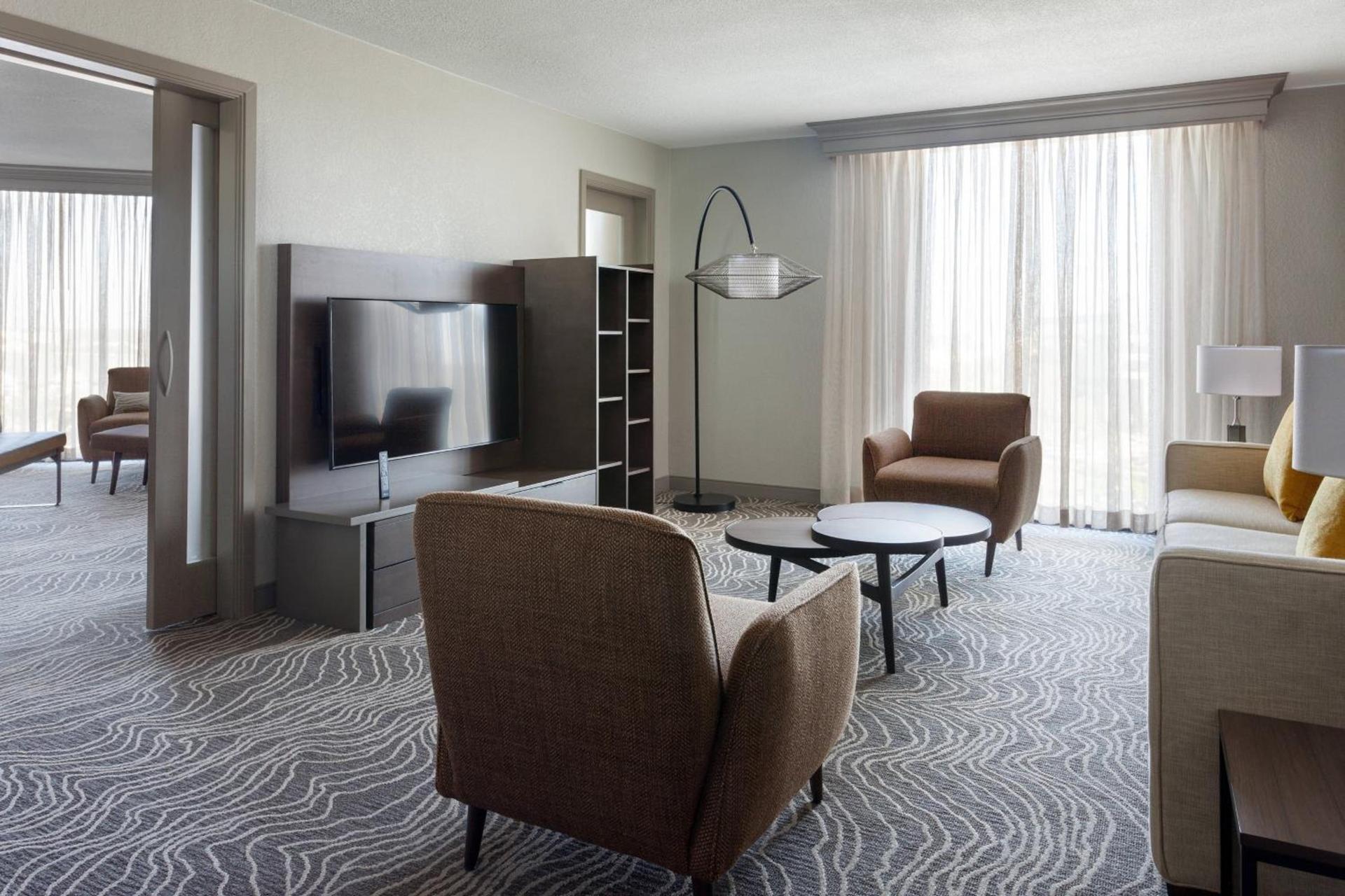 Marriott Orlando Airport Lakeside photo 22