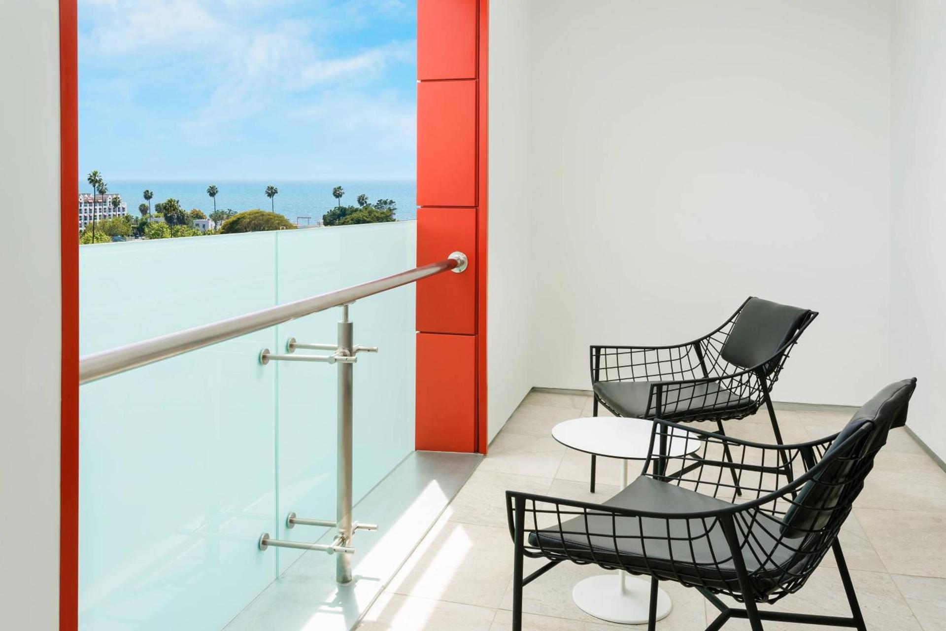 Courtyard by Marriott Santa Monica photo 31