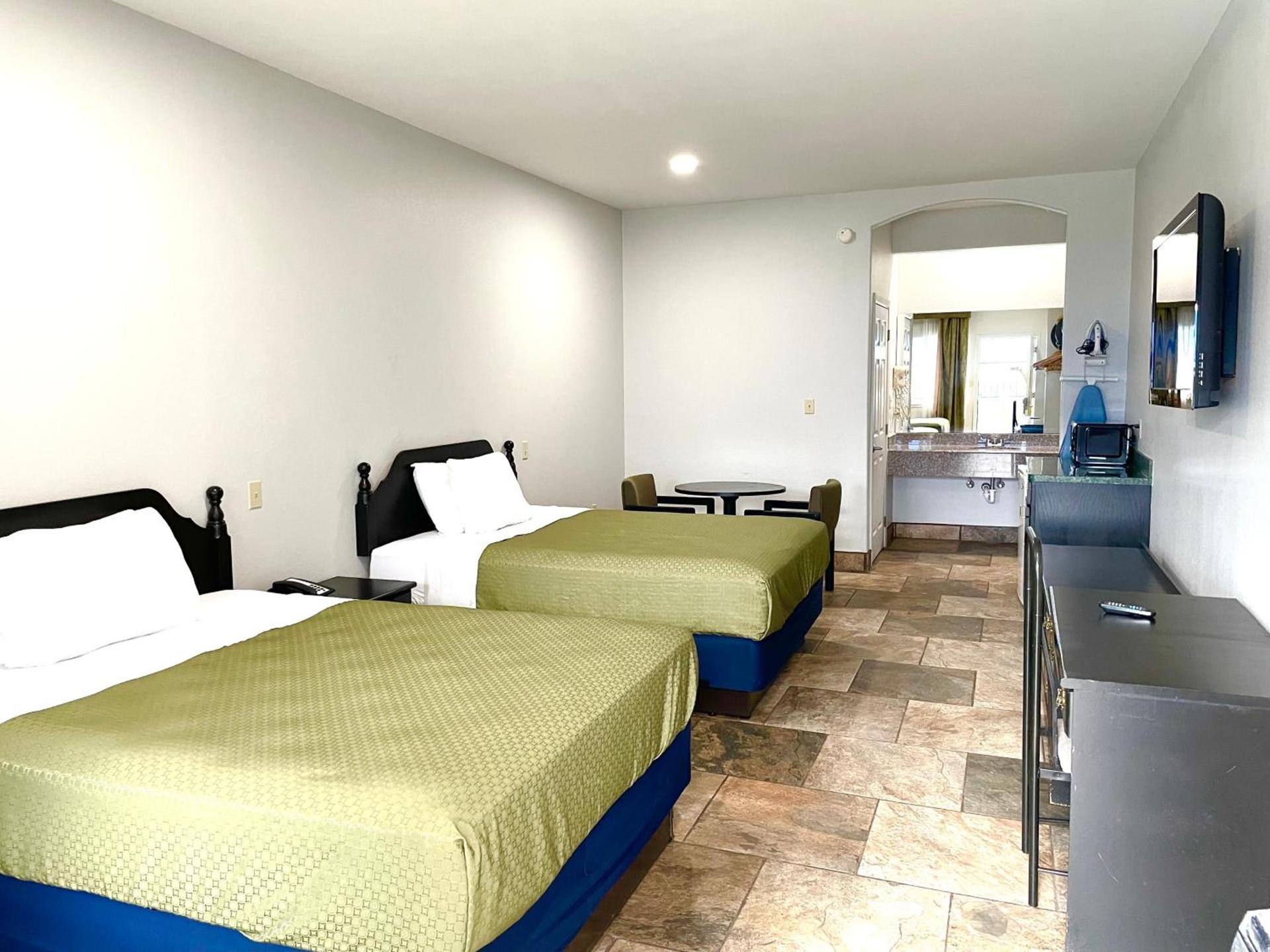 Texas Inn La Feria photo 7