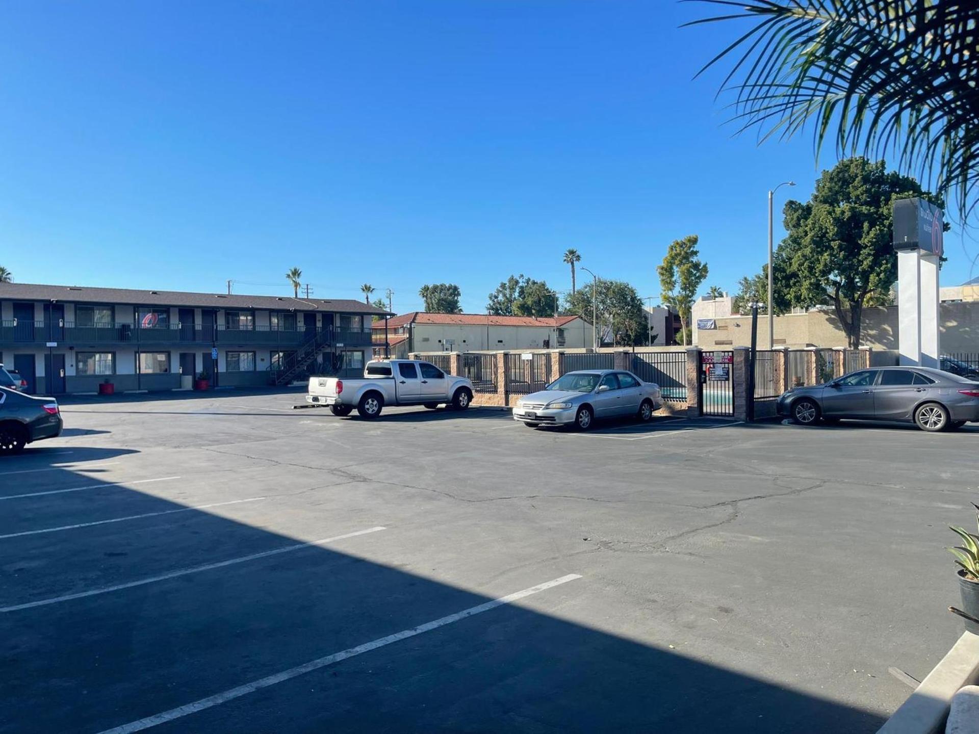 Studio 6 Suites San Bernardino, CA photo 42