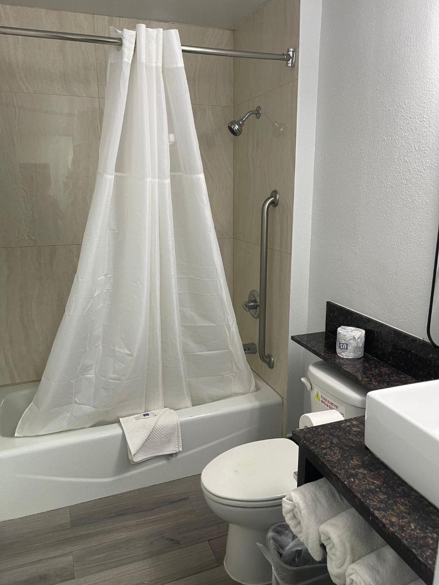 Studio 6 Suites San Bernardino, CA photo 10