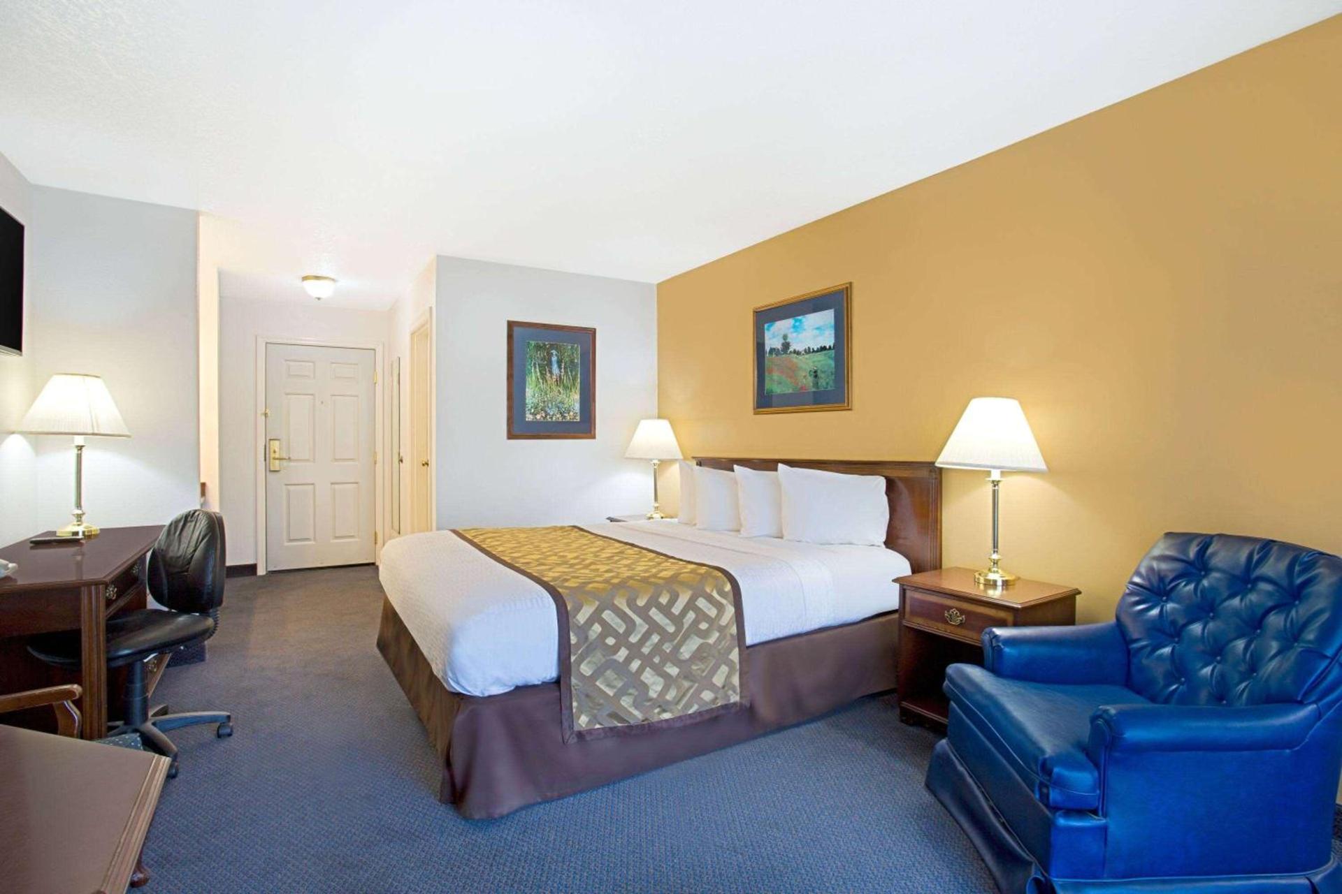 Super 8 by Wyndham Oroville photo 12