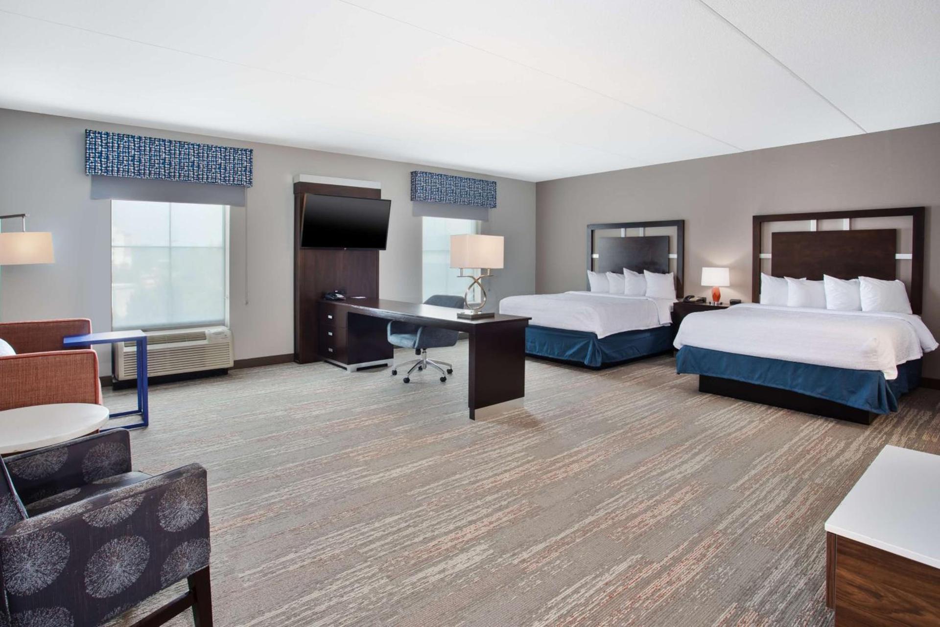 Hampton Inn & Suites Columbia/Southeast-Fort Jackson photo 13