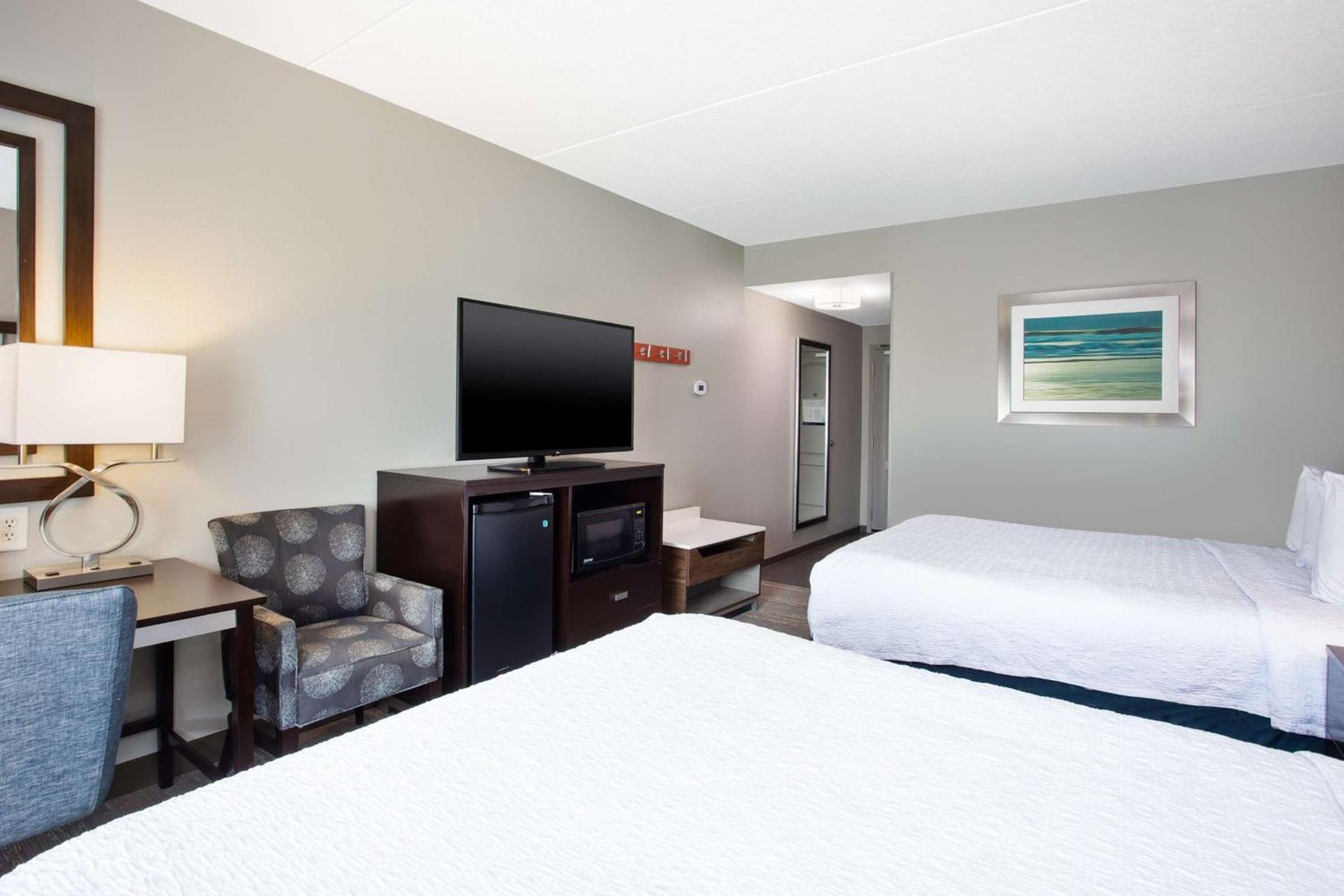 Hampton Inn & Suites Columbia/Southeast-Fort Jackson photo 15