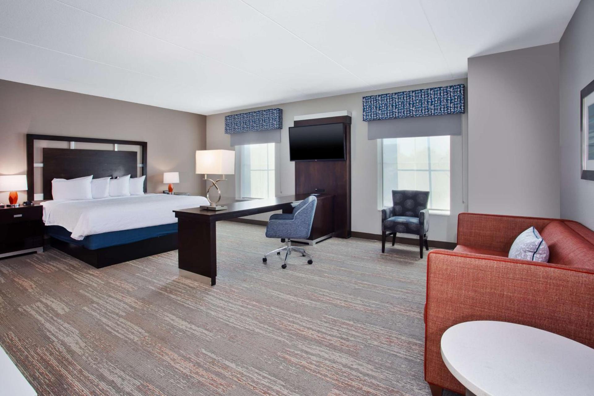 Hampton Inn & Suites Columbia/Southeast-Fort Jackson photo 17