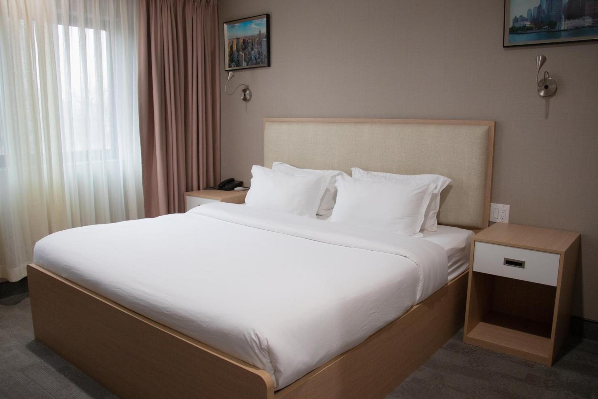 LIC Plaza Hotel photo 31