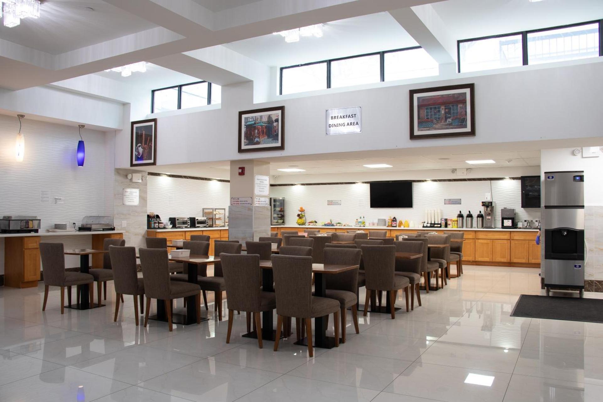 LIC Plaza Hotel photo 27
