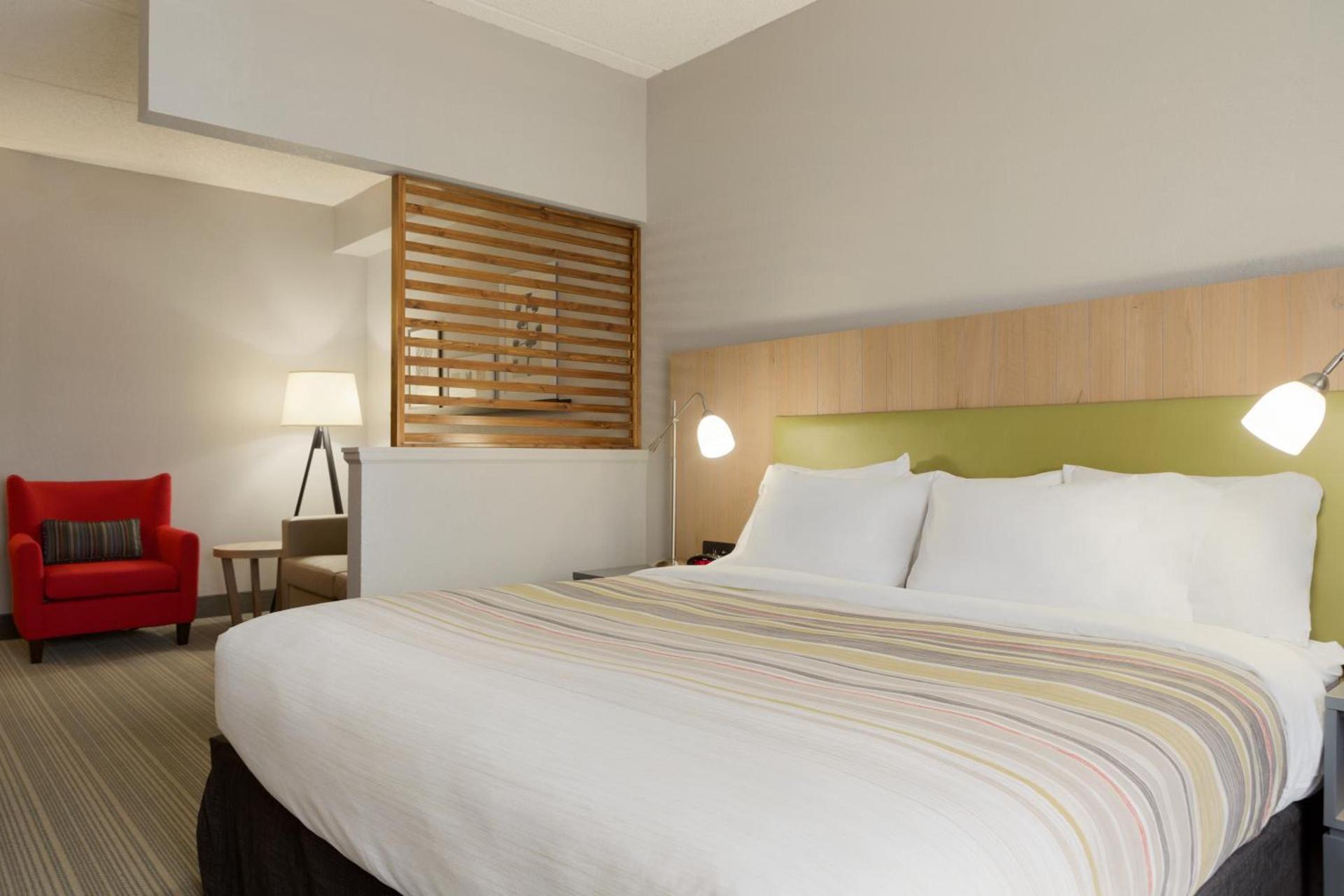 Country Inn & Suites by Radisson, Jackson, TN photo 6