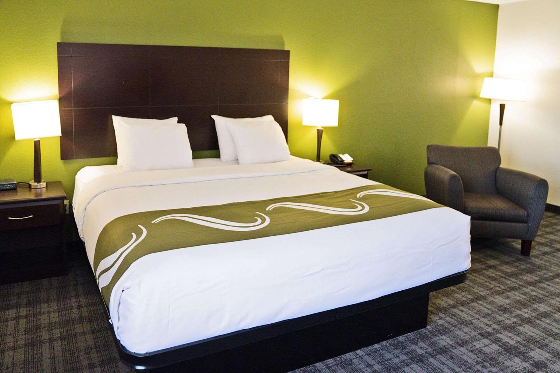 Quality Inn Seymour I-65 photo 4